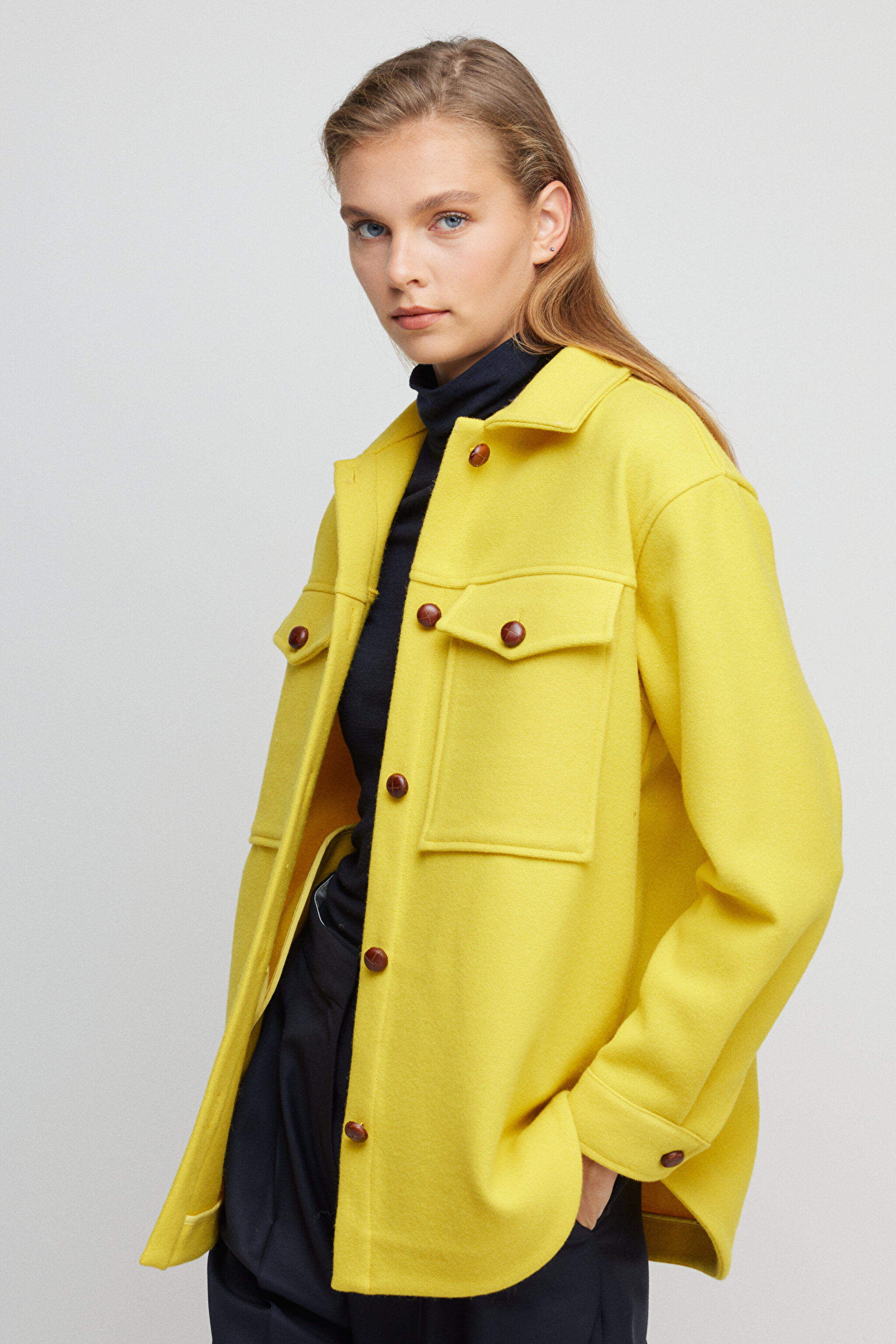 Yünlü Oversize Fit Gömlek Yaka Cepli Mont - Sarı (görsel 2)