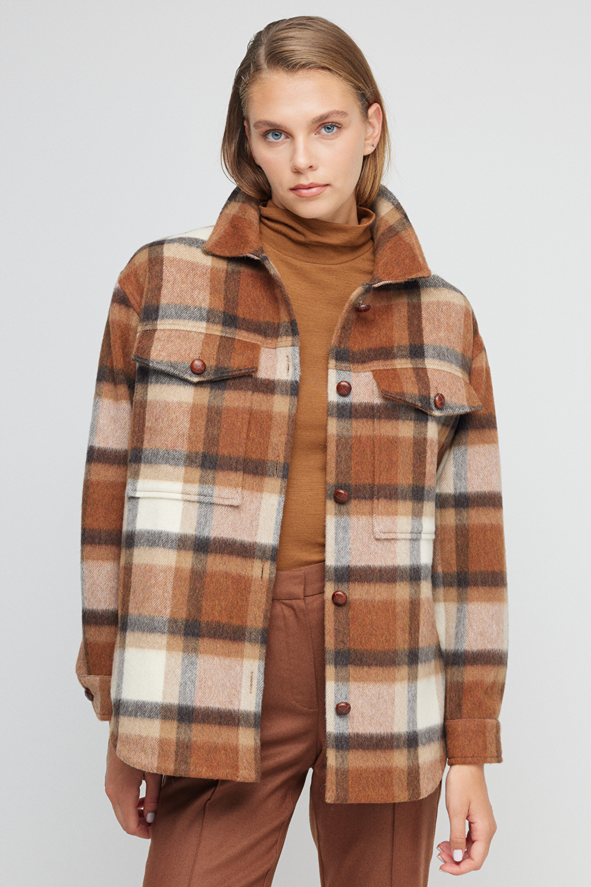 Yünlü Oversize Fit Gömlek Yaka Mont - Kahverengi-Bej