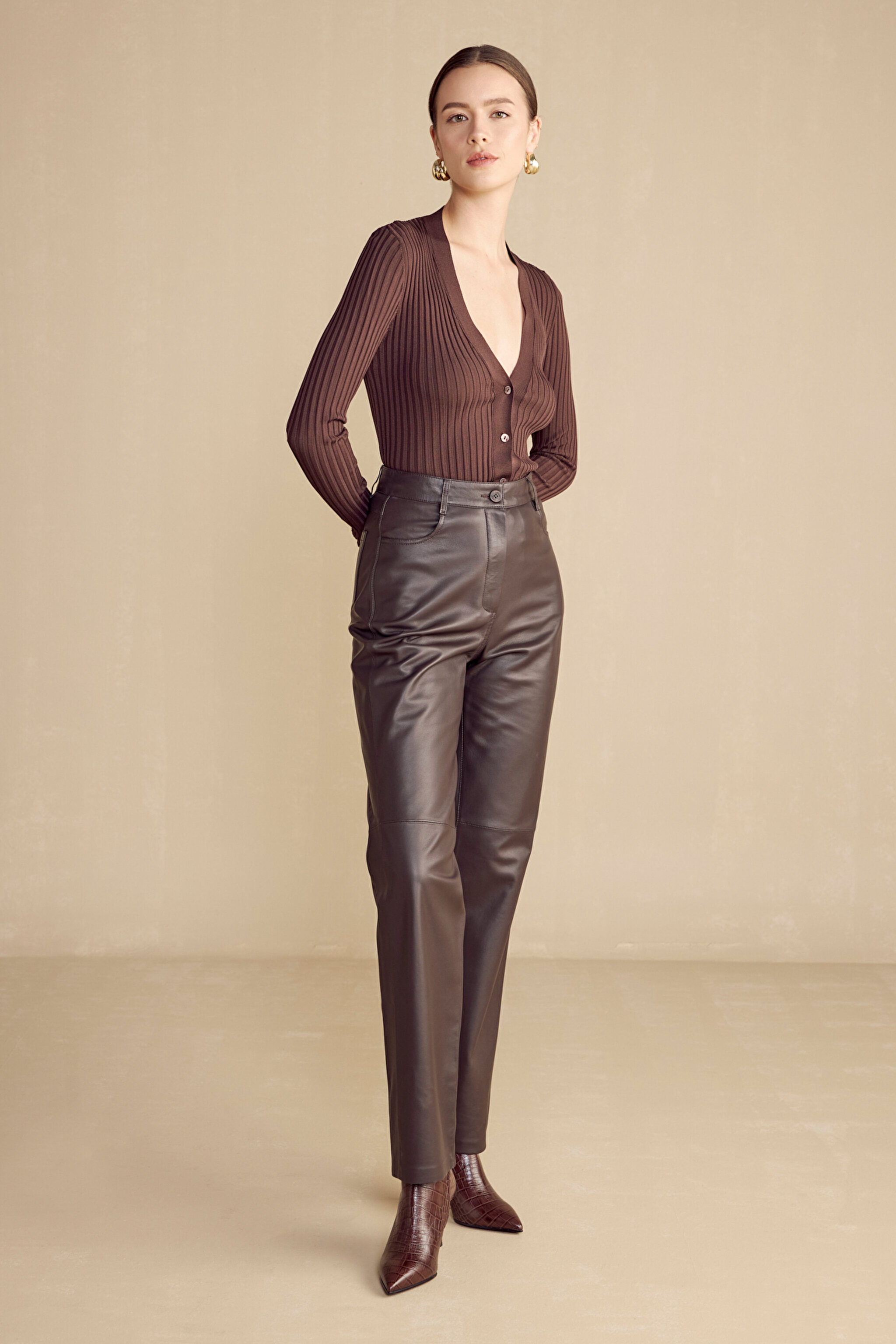 %100 Deri Boot Cut Yüksek Bel Pantolon - Koyu Kahverengi (görsel 11)