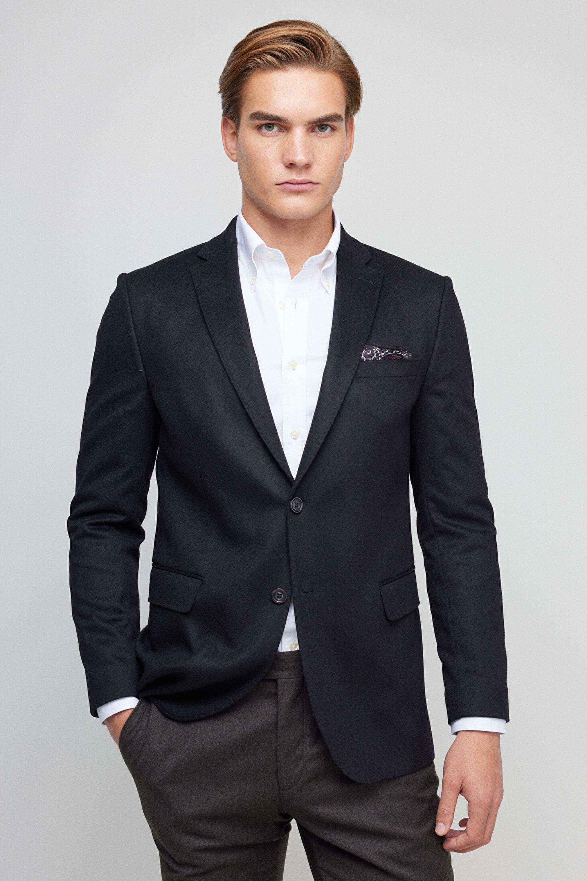 Yün Kaşmir Karışımlı Slim Fit Mono Yaka Ceket - Siyah