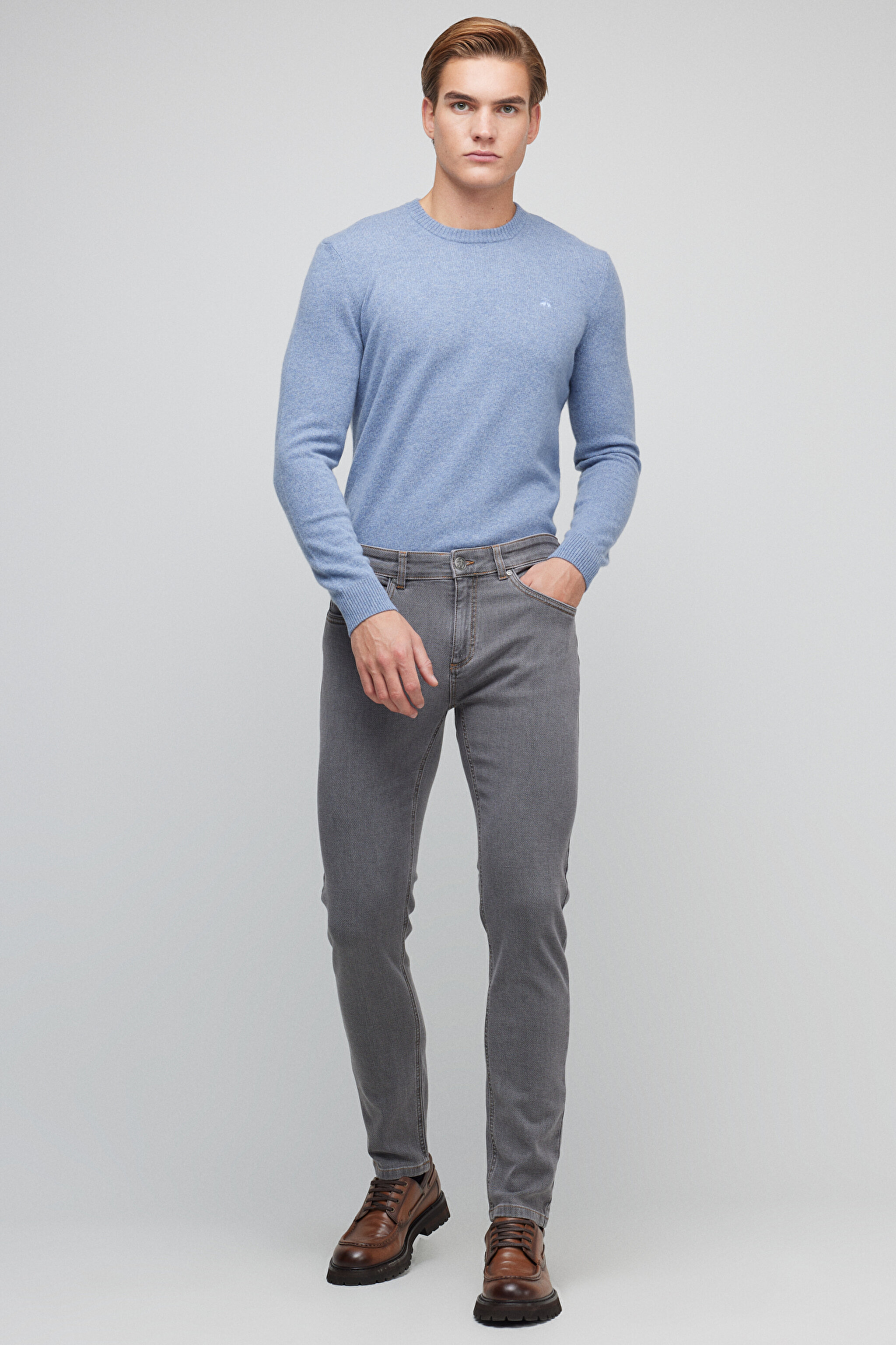 Standart Fit Normal Kesim Pamuklu Esnek Pantolon - Gri