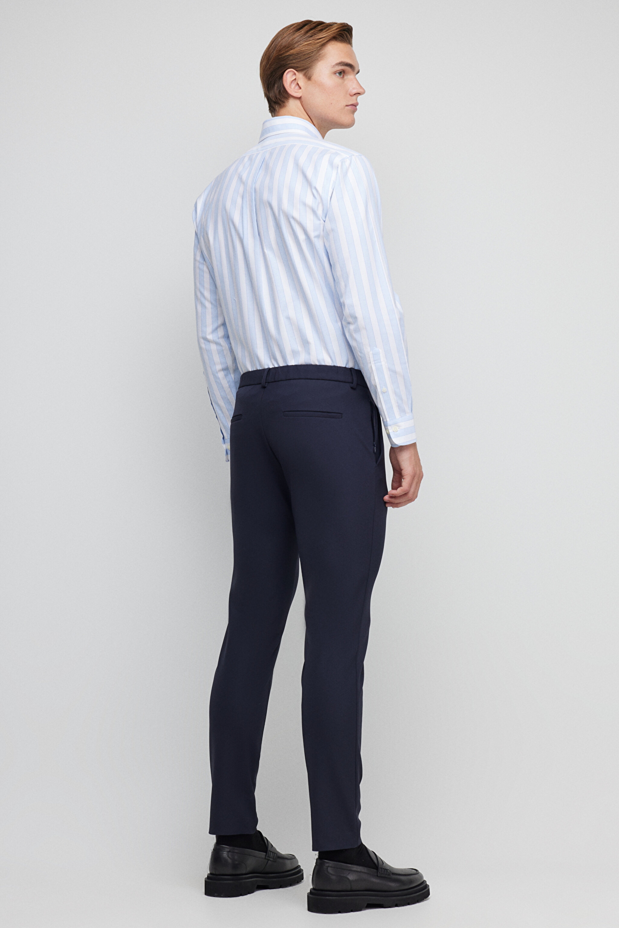 Standart Fit Normal Kesim Cepli Pantolon - Lacivert (görsel 4)