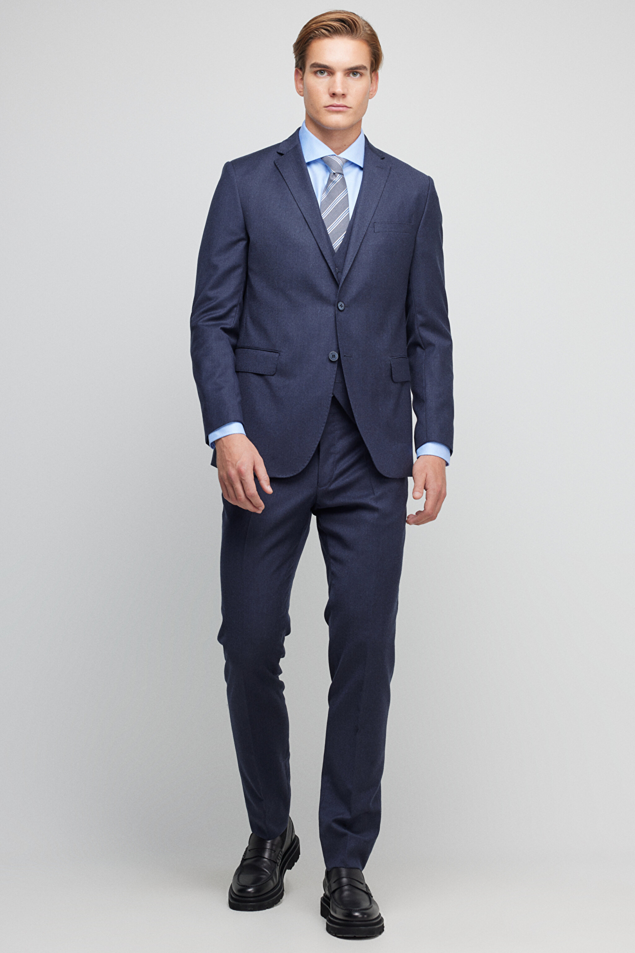 %100 Yün Slim Fit Mono Yaka Takım Elbise - Lacivert