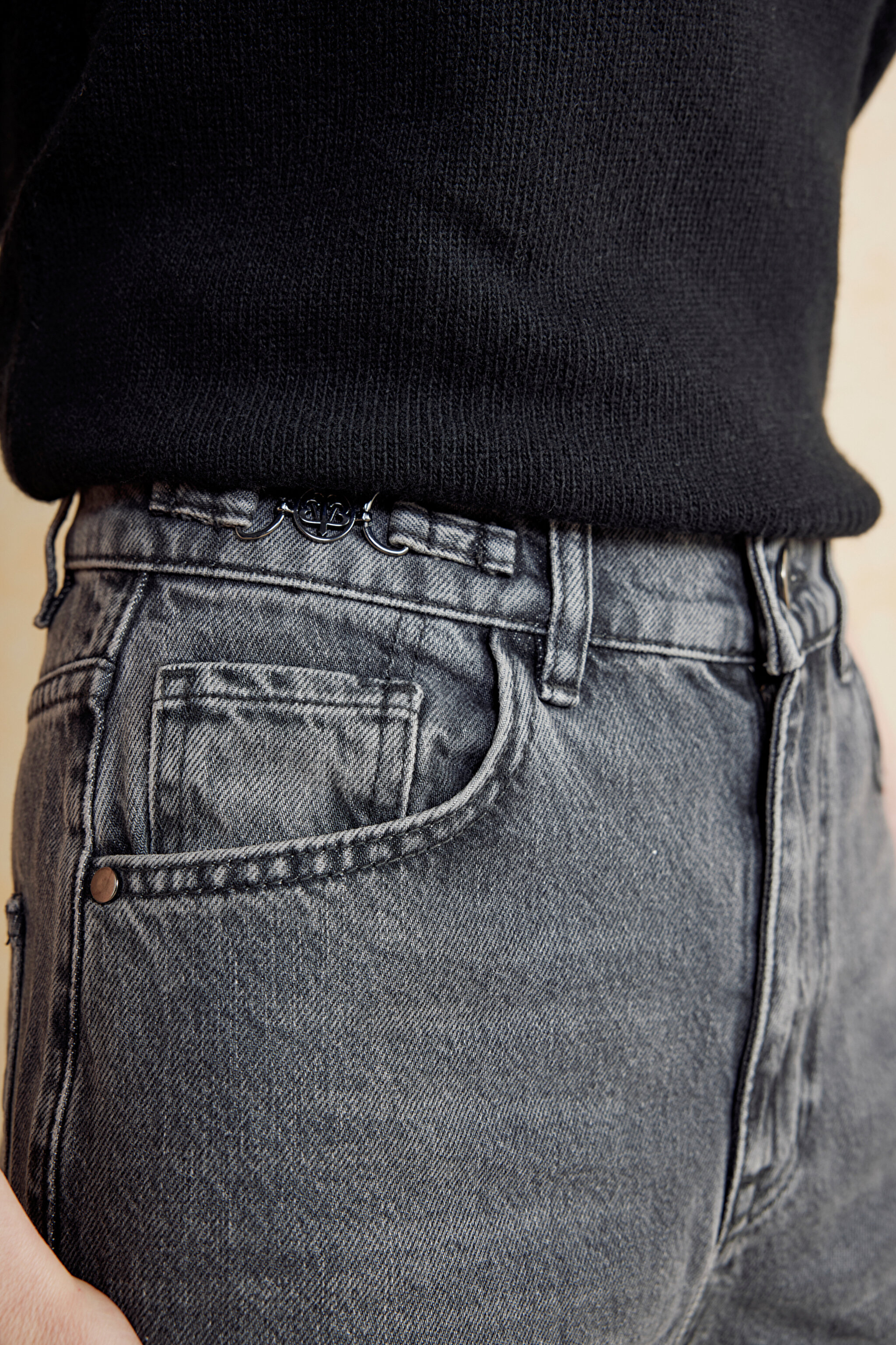 Metal Toka Detaylı Straight Fit Denim Pantolon - Antrasit (görsel 5)