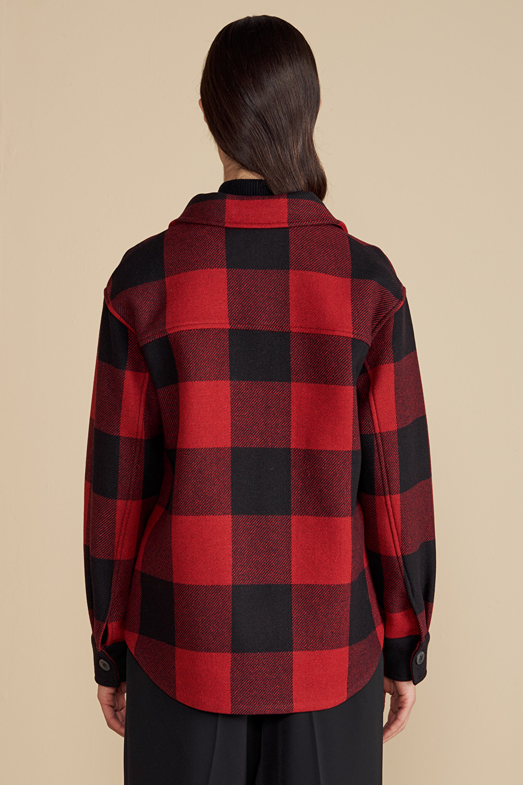 Yün Karışımlı Logo Nakışlı Ekoseli Yün Overshirt - kırmızı siyah ekoseli (görsel 6)
