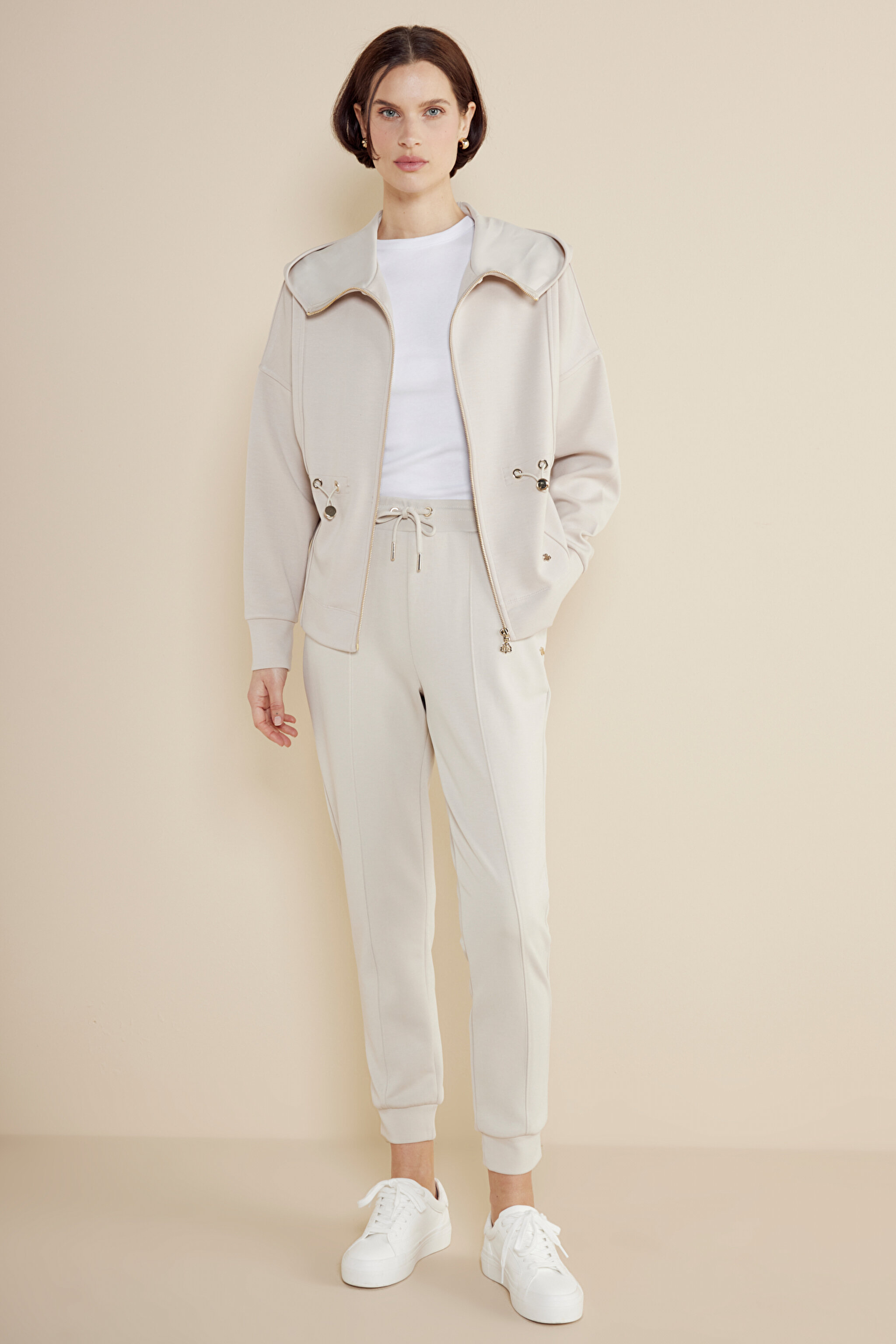 Taş