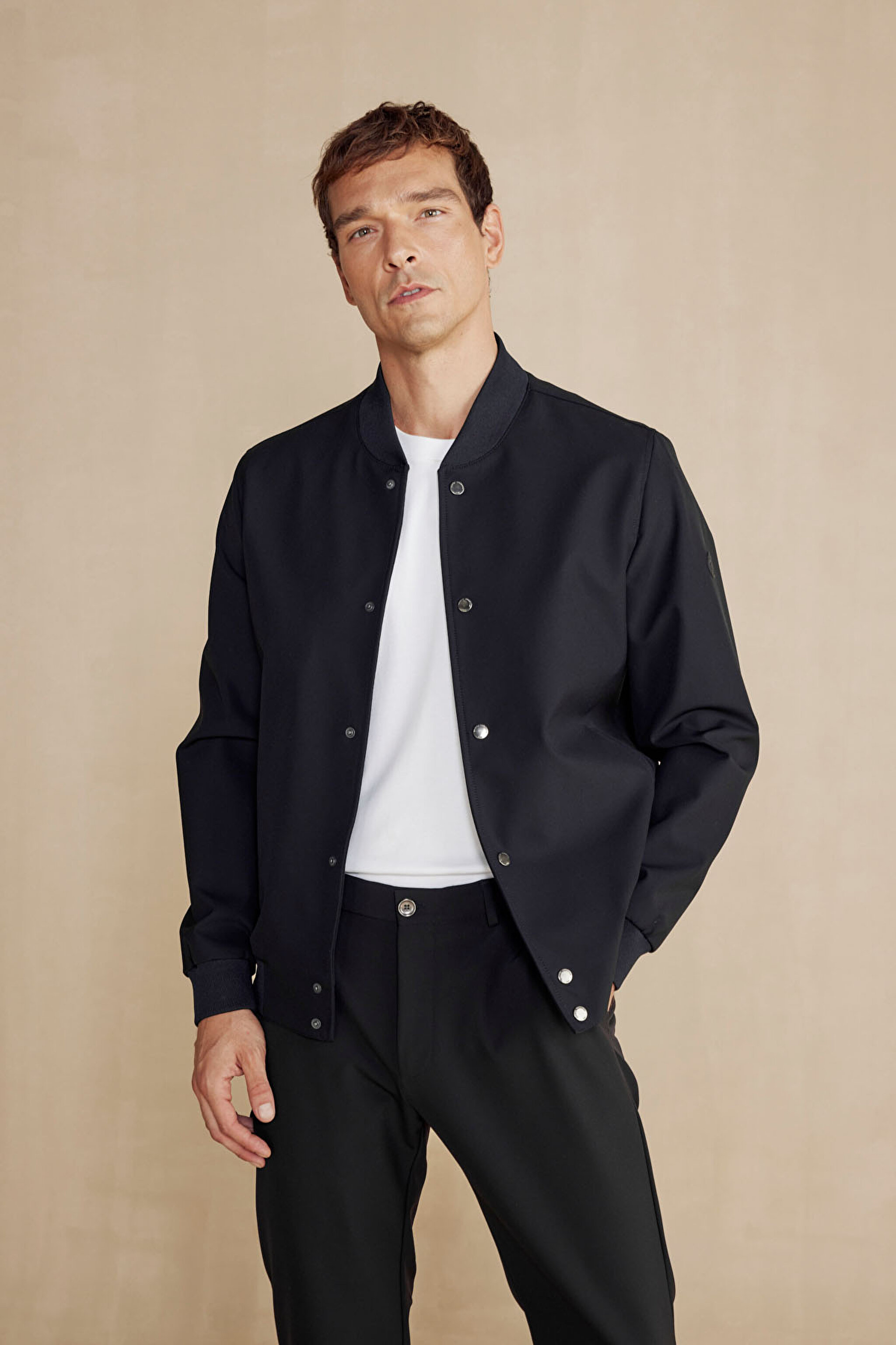 Performans Erkek Bomber Mont - Siyah