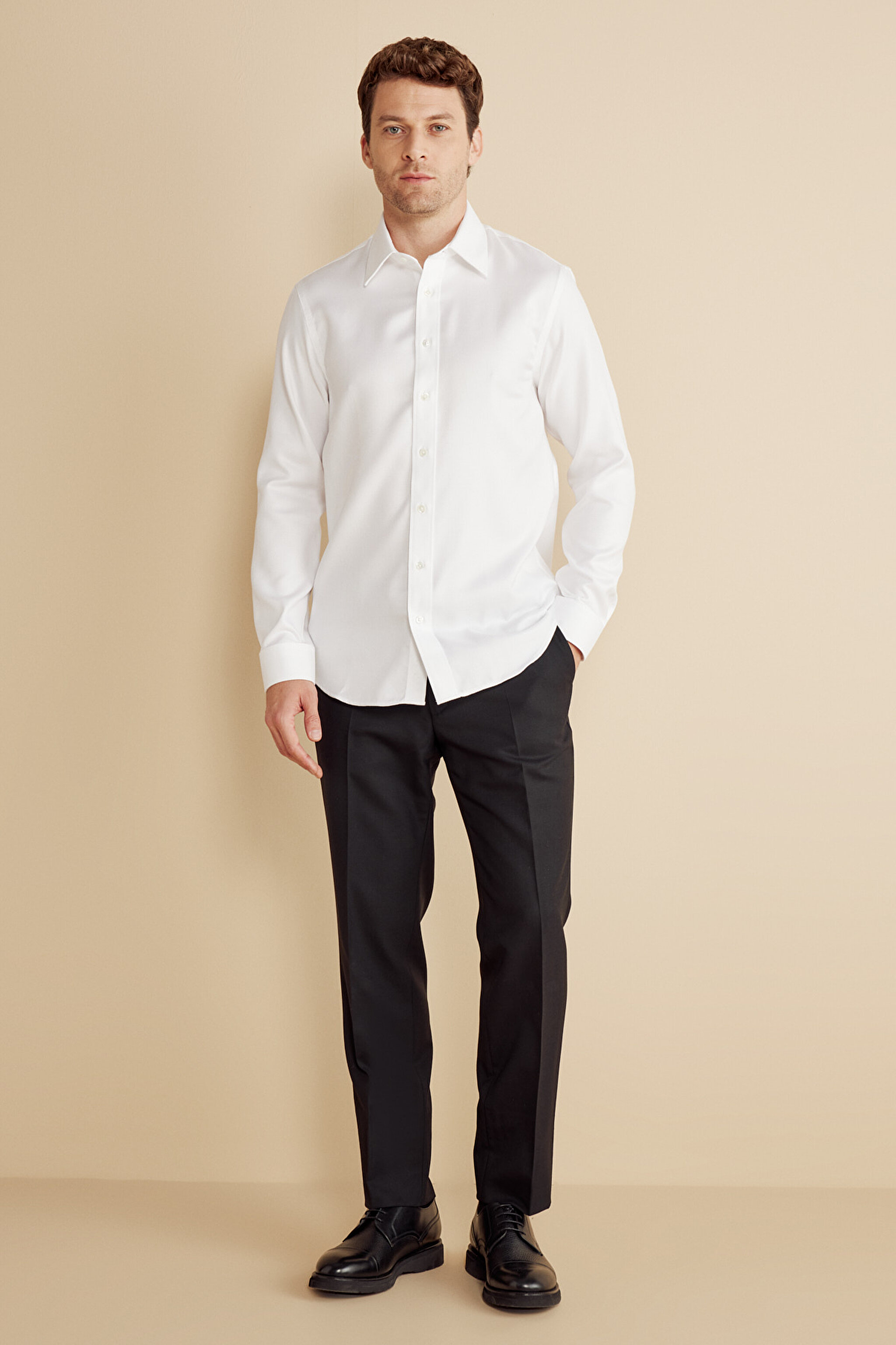 %100 Pamuk Slim Fit Klasik Yaka Gömlek - Beyaz (görsel 3)
