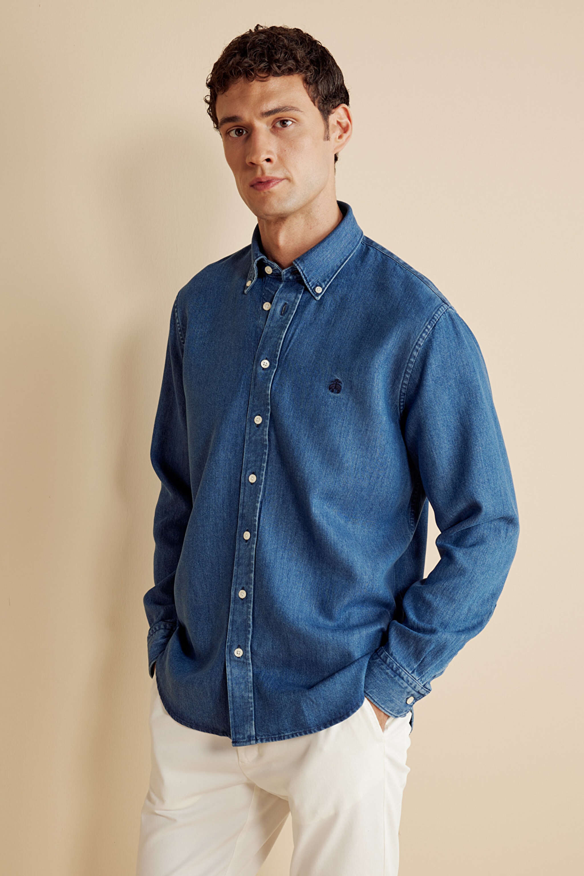   Düğmeli Yaka Regular Fit Denim Gömlek - Lacivert (görsel 2)