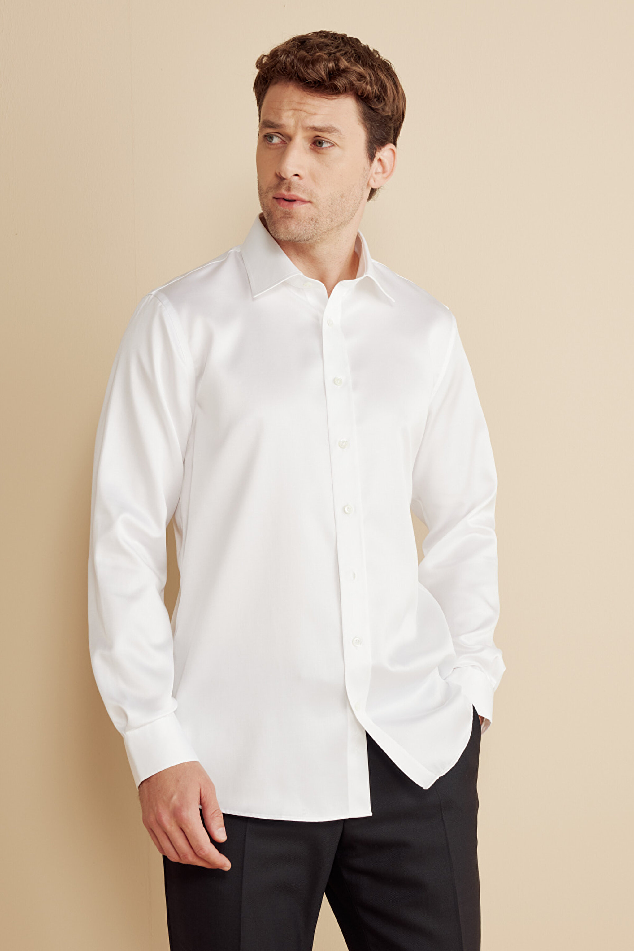 %100 Pamuk  Klasik Yaka Slim Fit Saten Non Iron Gömlek - Beyaz (görsel 2)