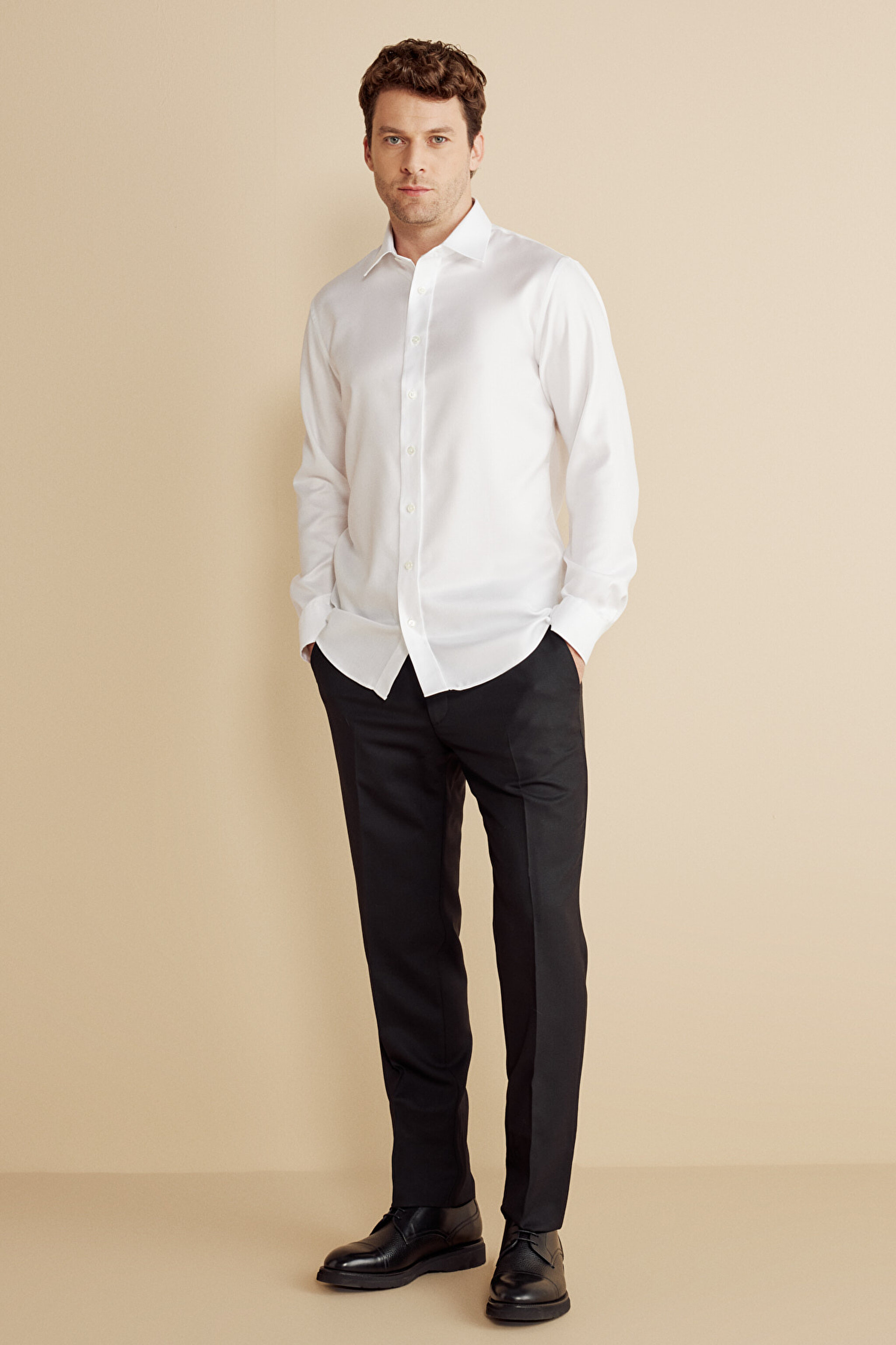 %100 Pamuk  Klasik Yaka Slim Fit Diagonal Non Iron Gömlek - Beyaz (görsel 3)