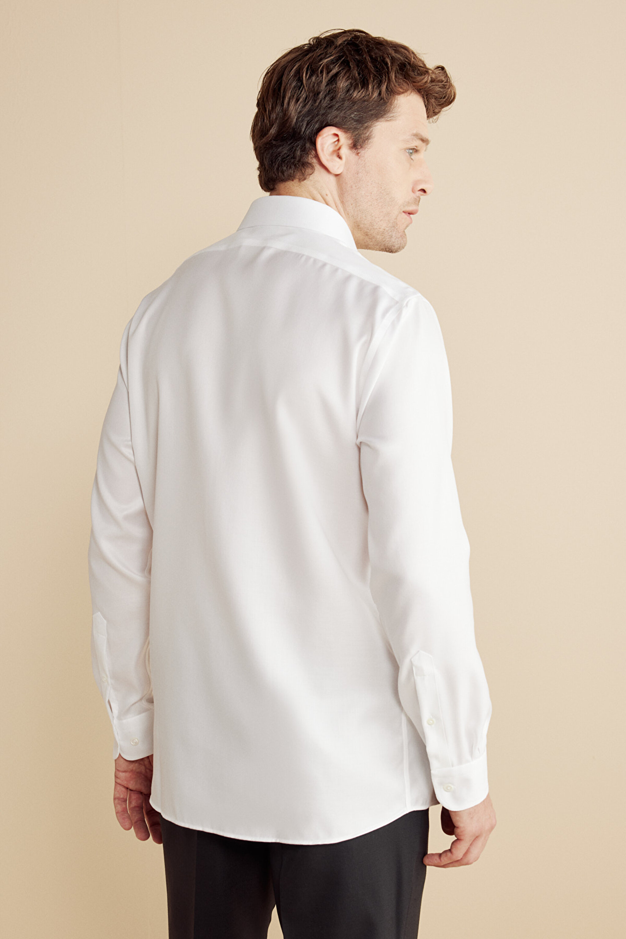%100 Pamuk  Klasik Yaka Slim Fit Diagonal Non Iron Gömlek - Beyaz (görsel 5)