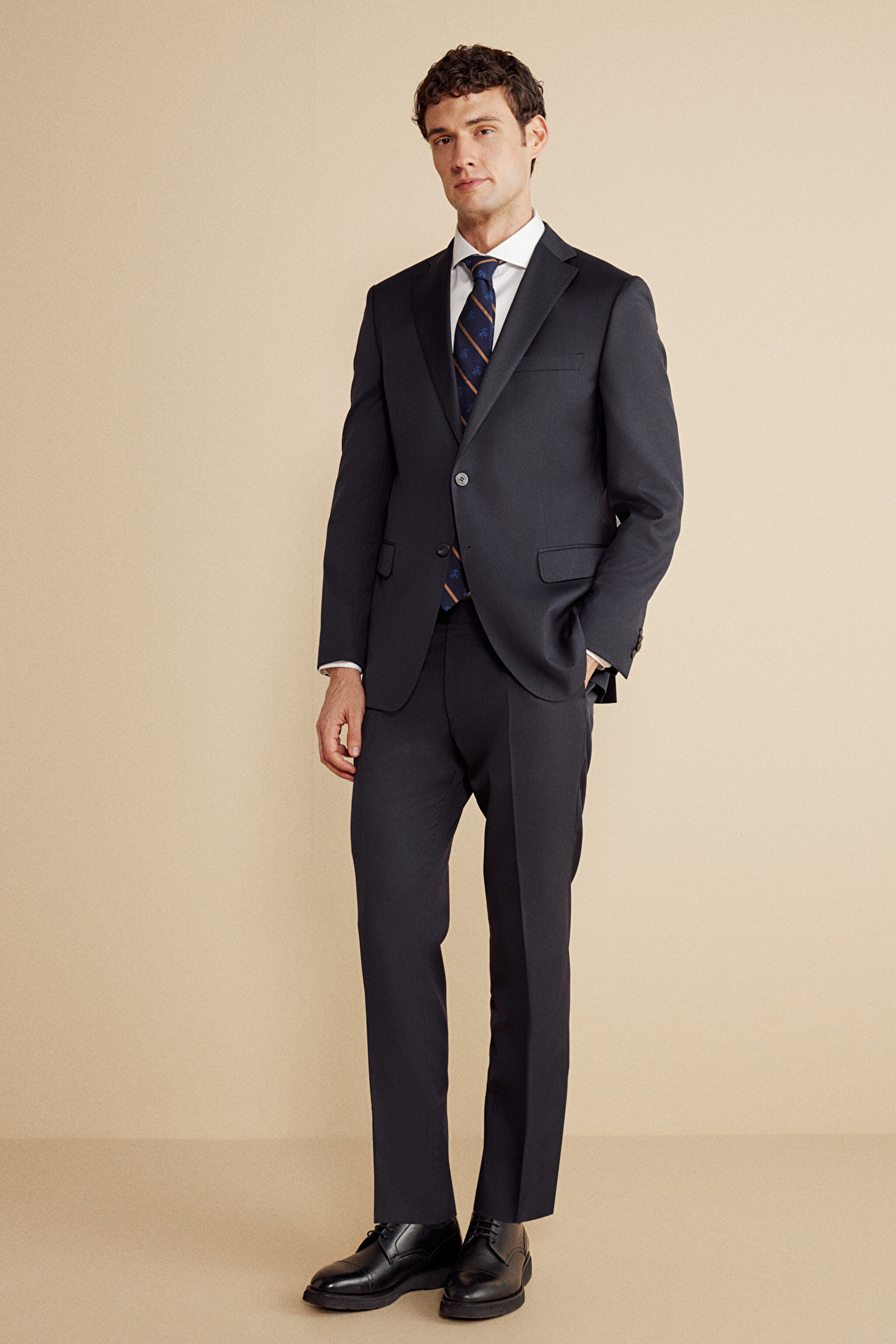 Yün Karışımlı Mono Yaka Kapak Cep Slim Fit Limited Edition İpek Takım Elbise - Lacivert (görsel 5)