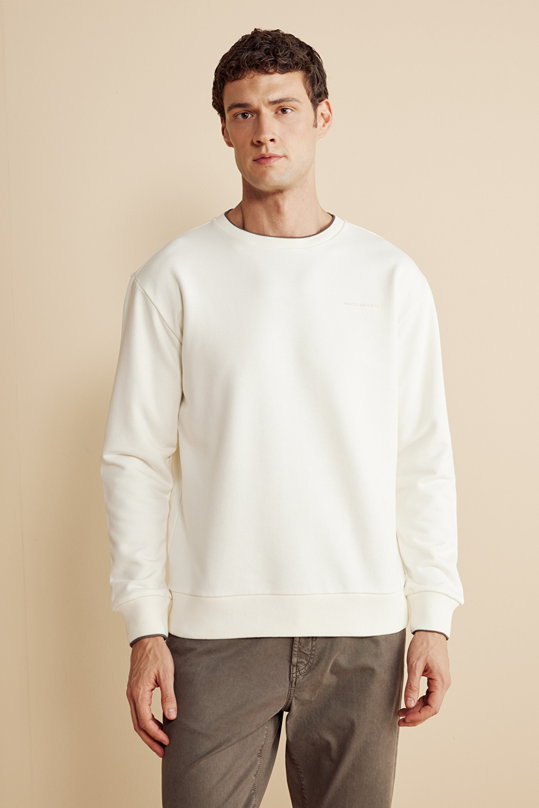 Pamuk Karışımlı Bisiklet  Yaka ve Kol Ucu Çizgi Detaylı Sweatshirt - Ekru
