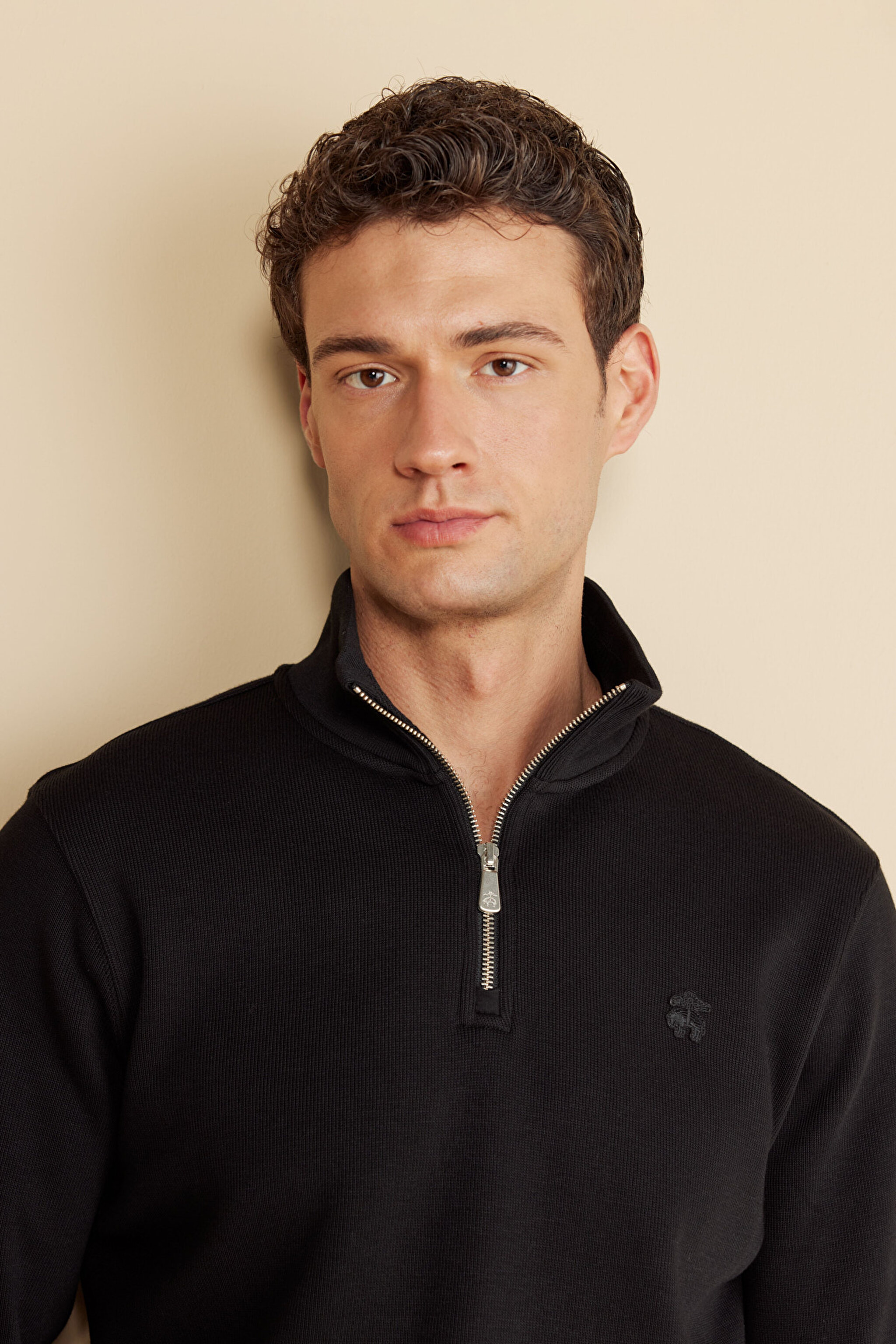 %100 Pamuk Bato Yaka Kuzu Peçli Sweatshirt - Siyah (görsel 4)
