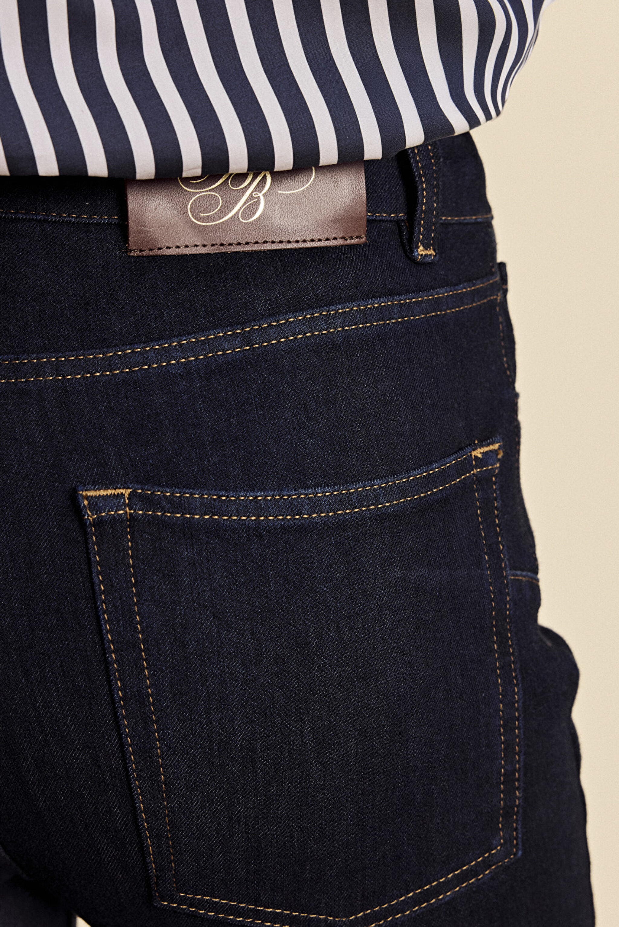 Rahat Kesim Ütü İzi Detaylı Denim Pantolon - Koyu Lacivert (görsel 6)