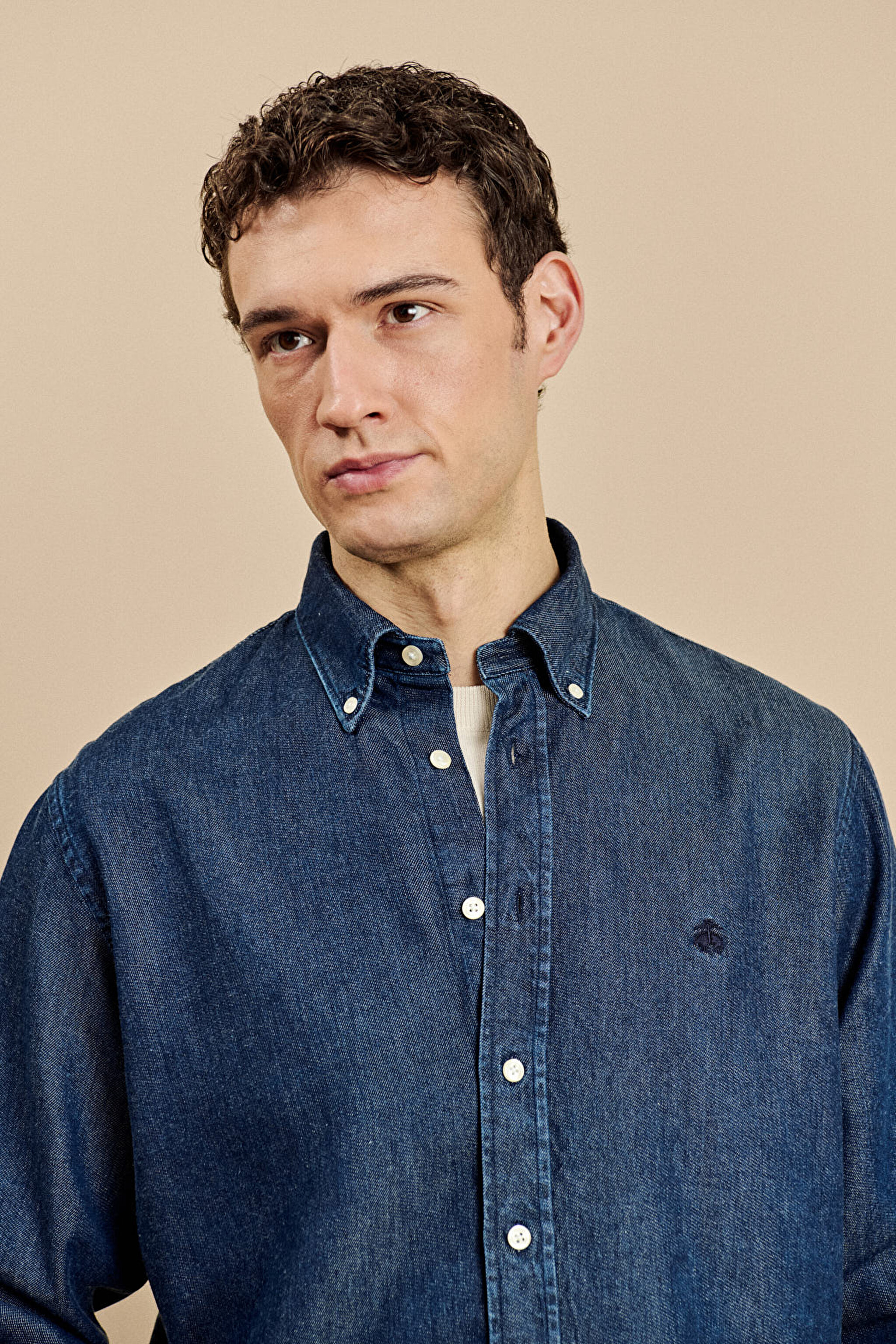 Düğmeli Yaka Regular Fit Denim Gömlek - Lacivert (görsel 4)