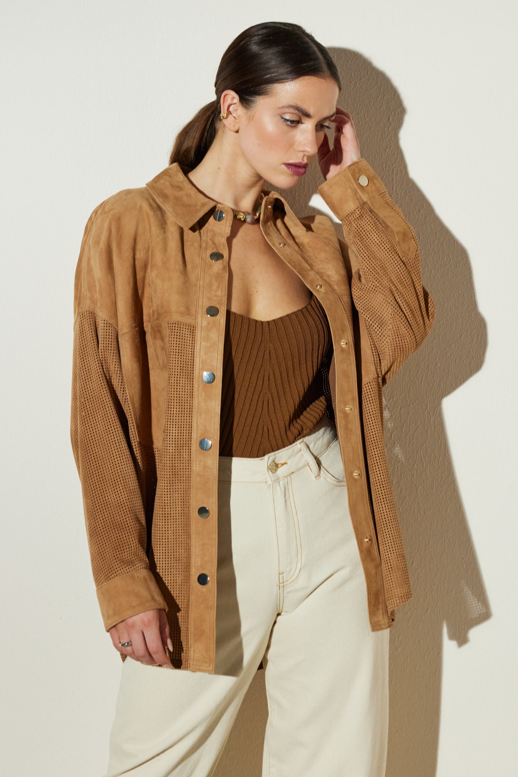 Comfort Fit Rahat Kesim Cepli Süet Gömlek - Camel
