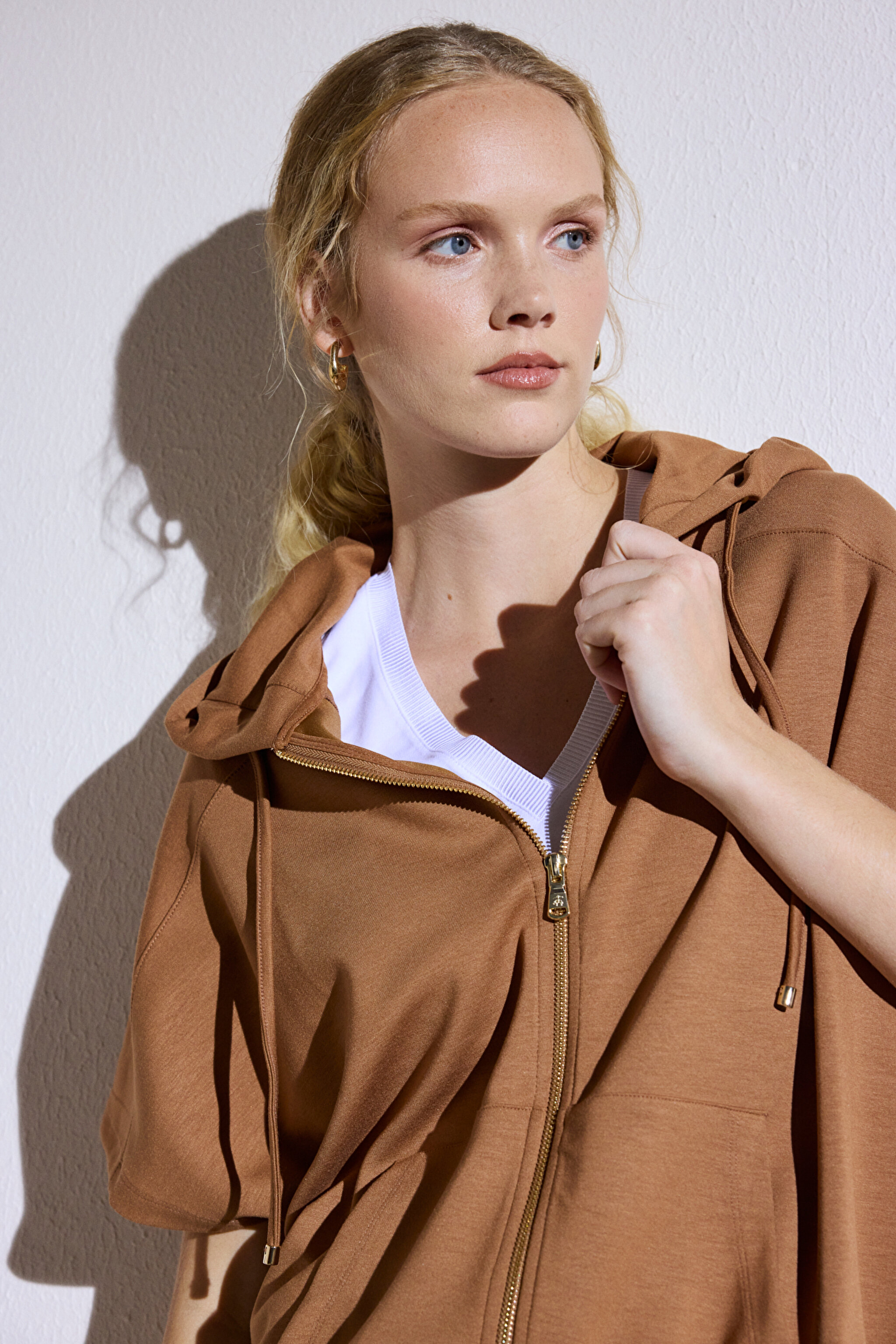Kapüşonlu Sweatshirt - Camel (görsel 2)