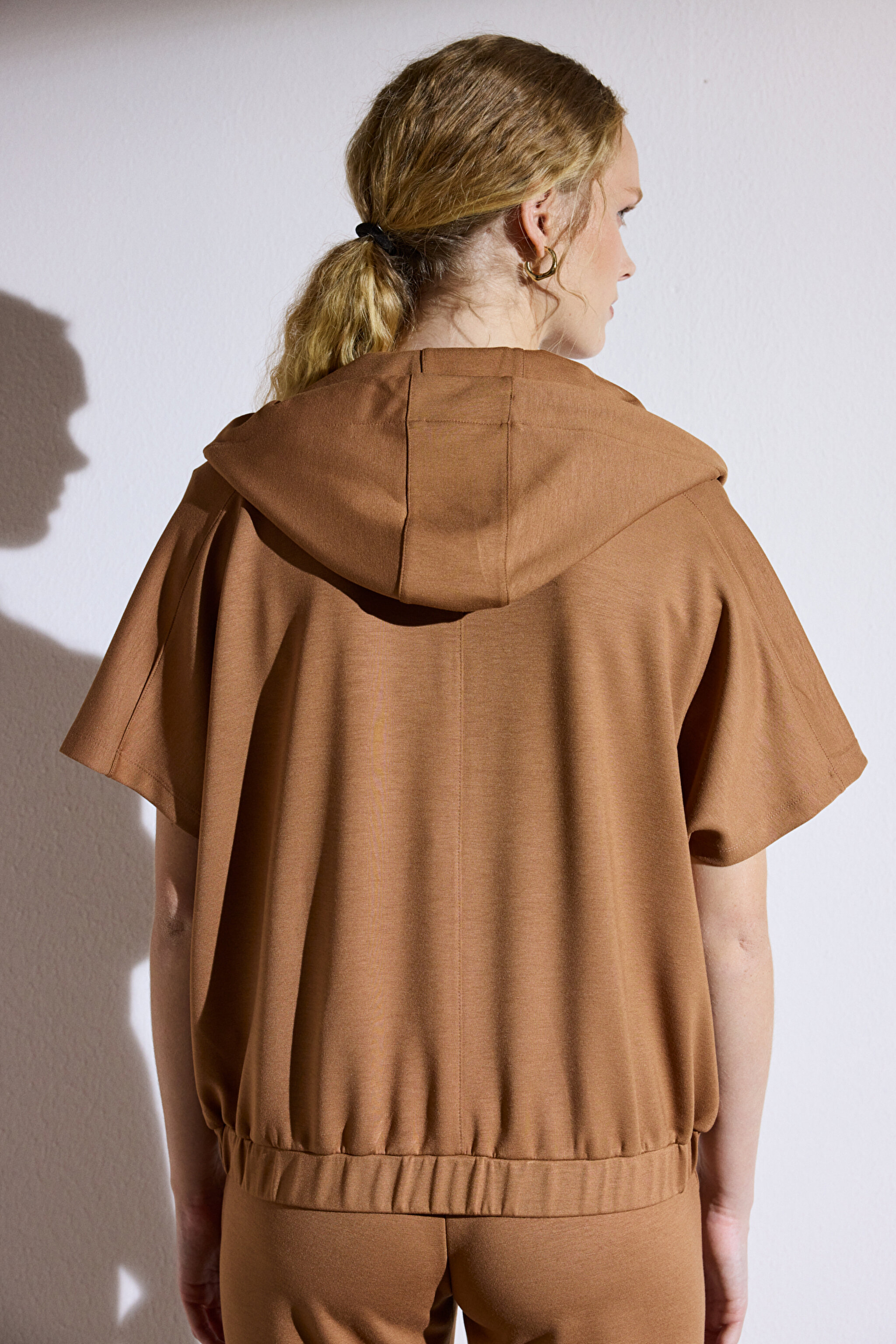 Kapüşonlu Sweatshirt - Camel (görsel 6)