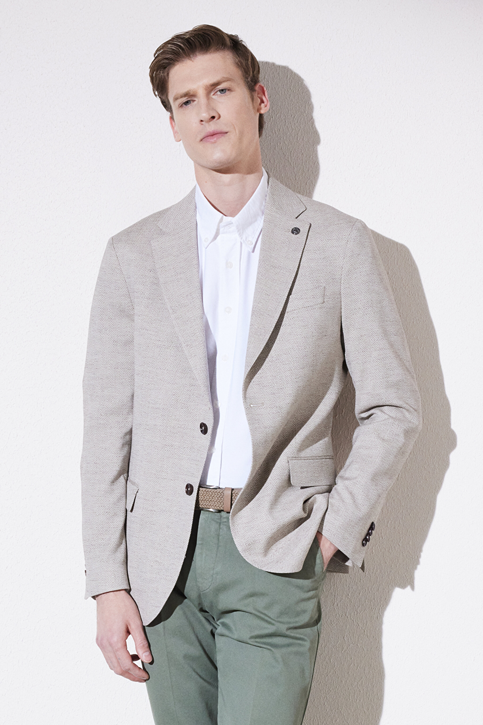 Slim Fit Dar Kesim Mono Yaka Cepli Desenli Klasik Ceket - Bej