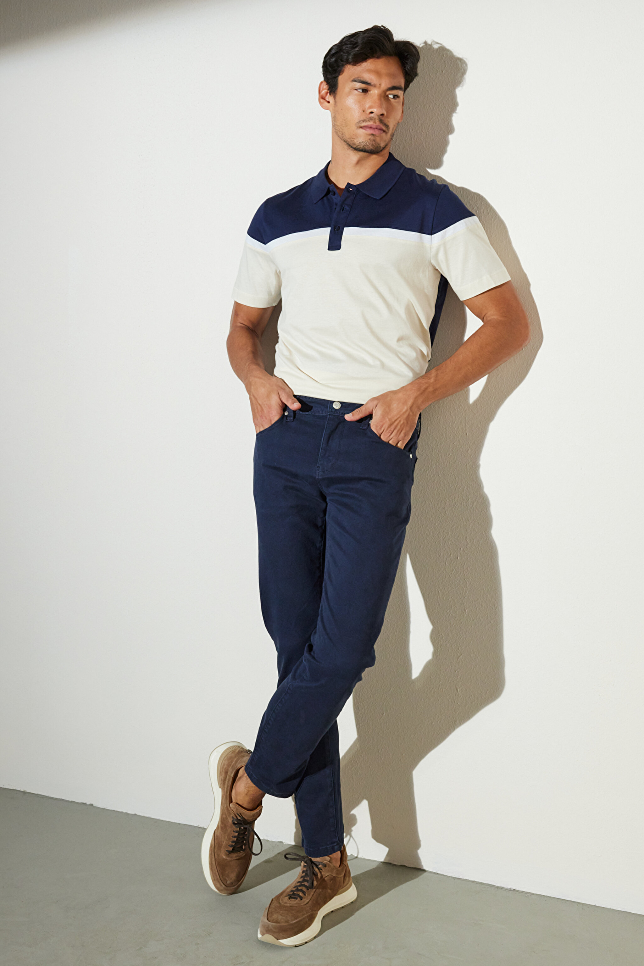 Regular Fit Geniş Kesim Cepli Pantolon - Lacivert