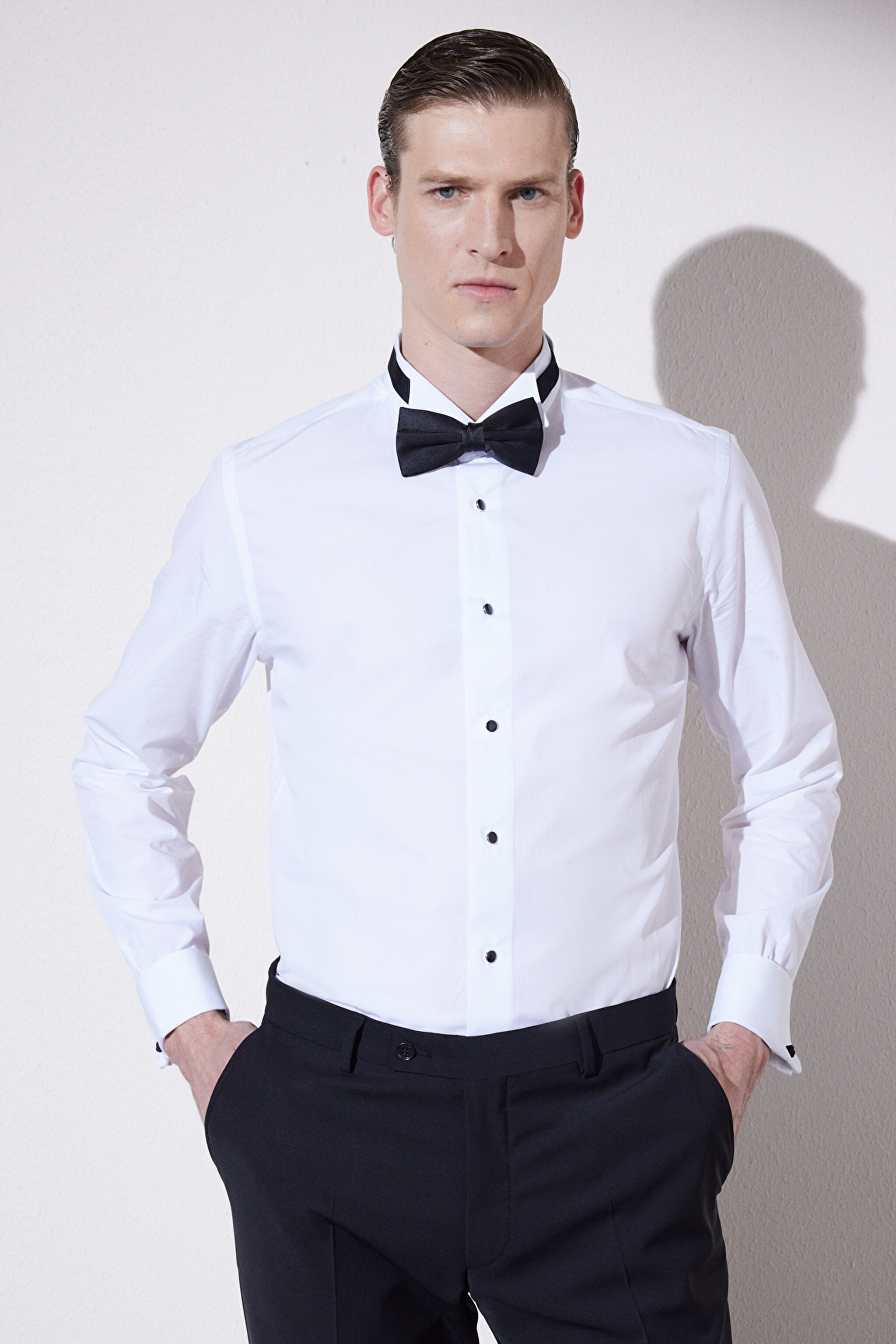 Slim Fit Dar Kesim Ata Yaka Smokin Gömlek - Beyaz (görsel 2)