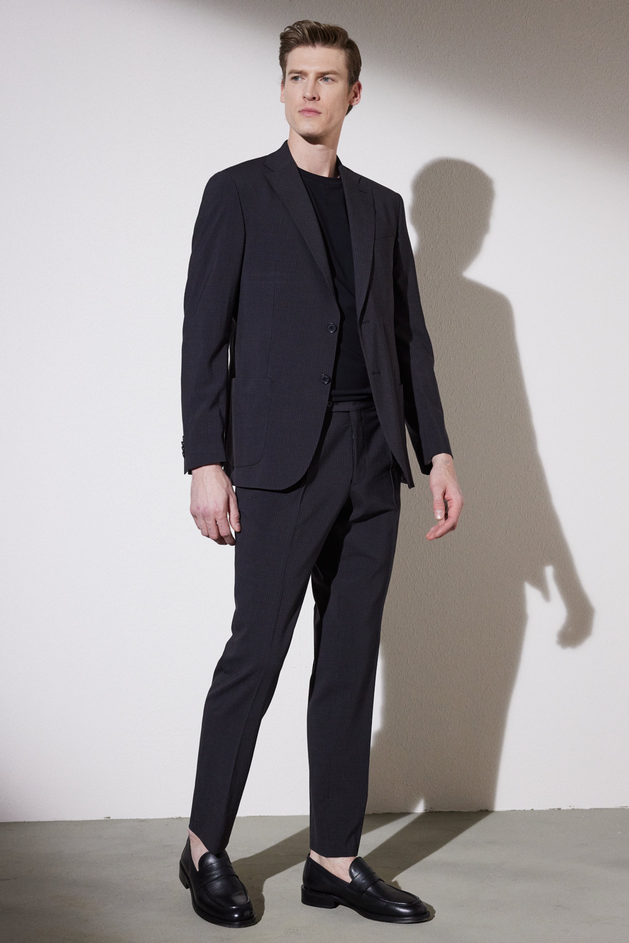 Slim Fit Dar Kesim Mono Yaka Desenli Takım Elbise - Siyah (görsel 2)