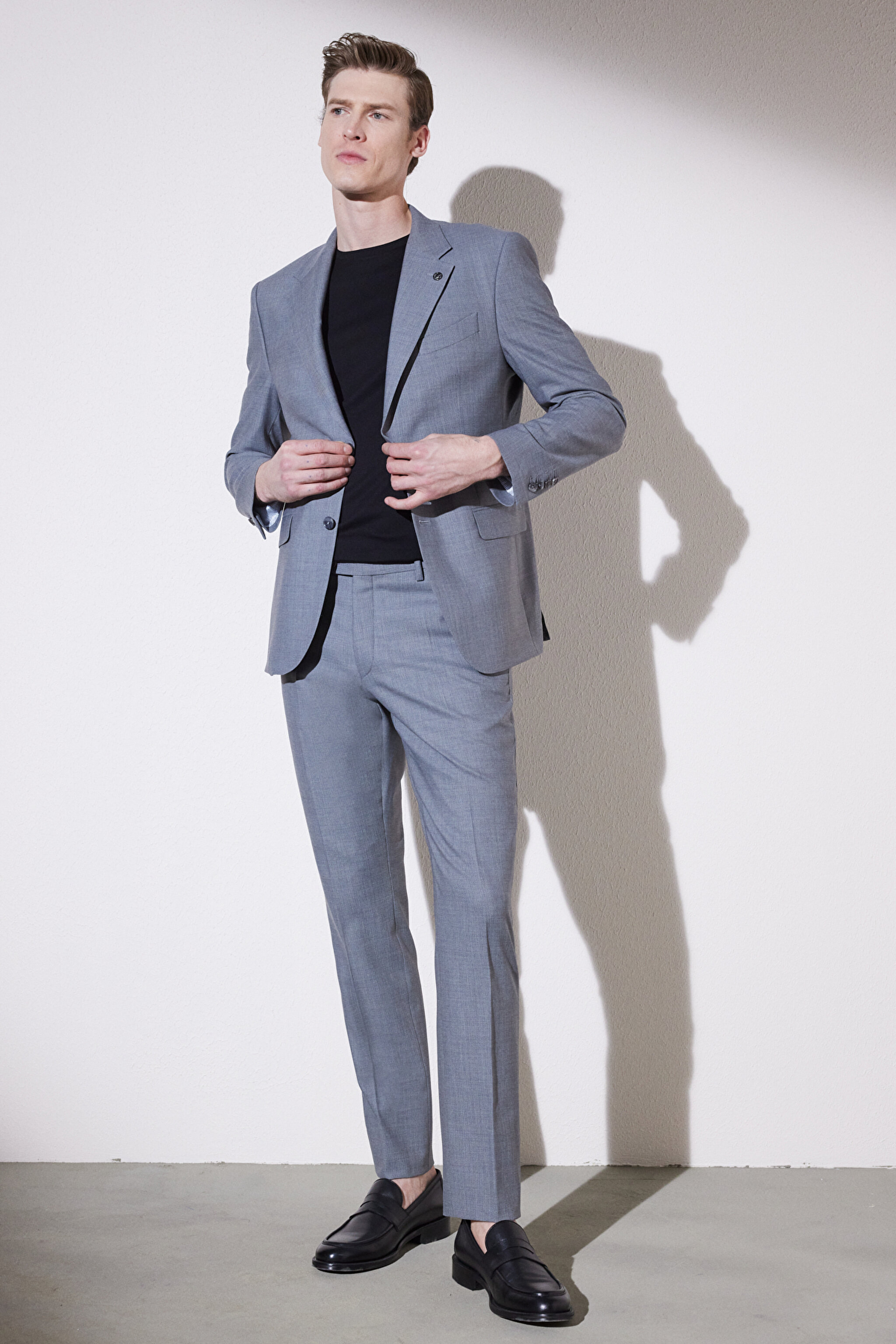 Slim Fit Dar Kesim Mono Yaka Cepli Takım Elbise - Gri (görsel 3)