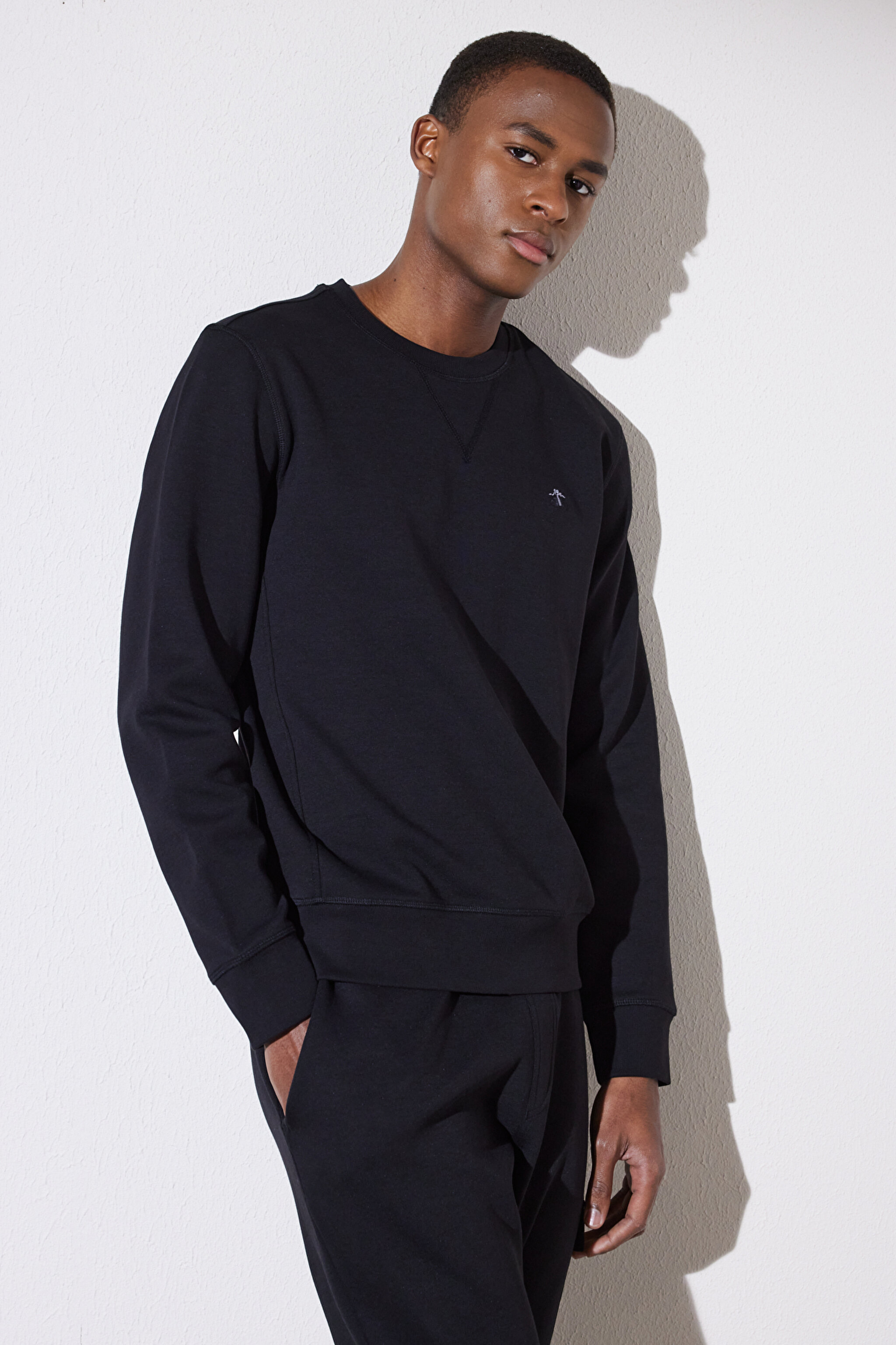 Sweatshirt - Siyah (görsel 2)