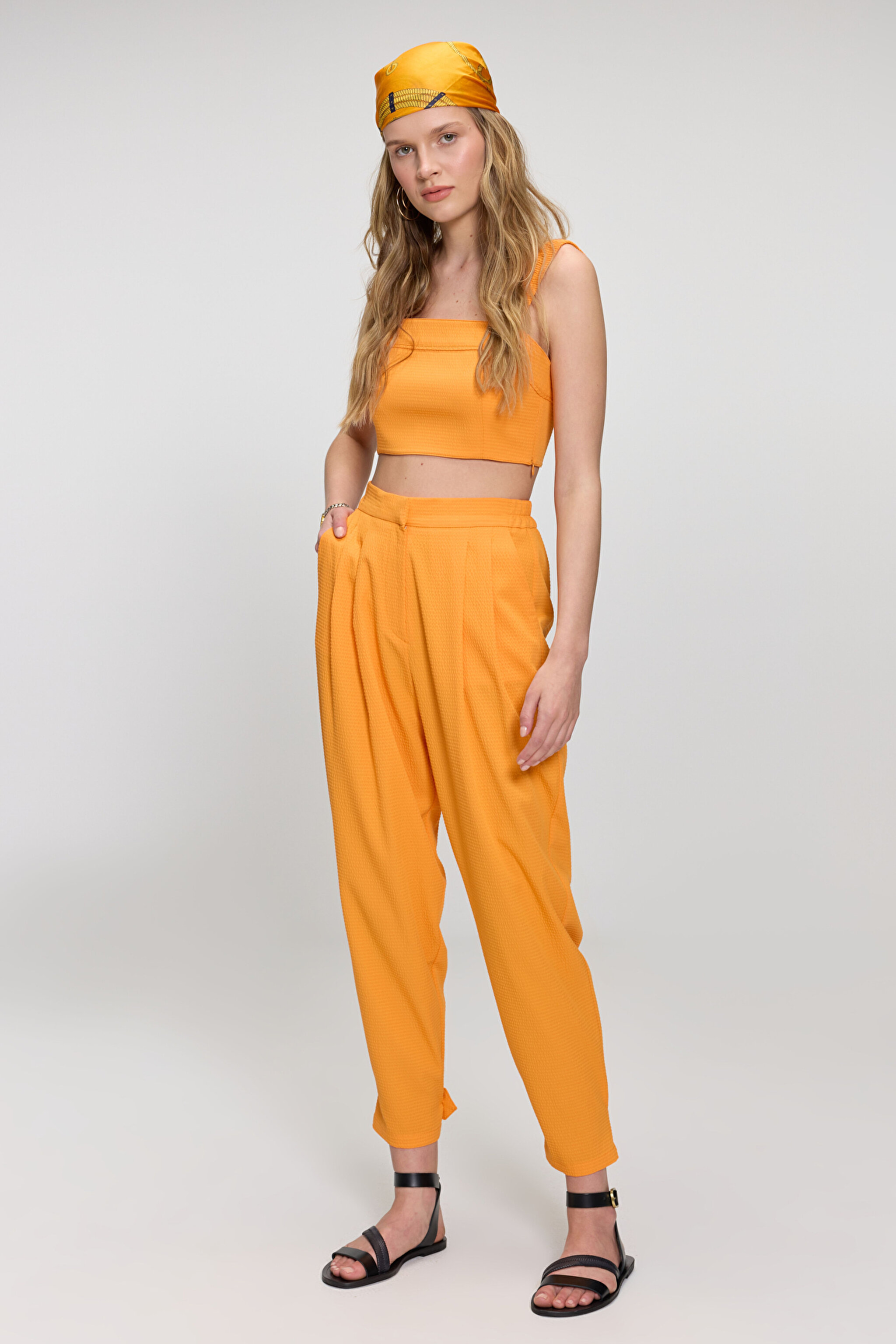 Askılı Crop Büstiyer - Turuncu (görsel 4)