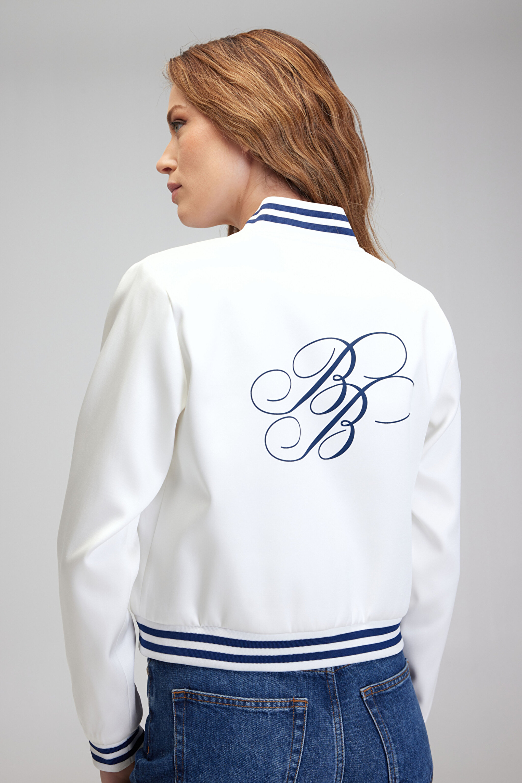 Ekru Logo Baskılı Saten Bomber Kadın Mont - Ekru (görsel 6)