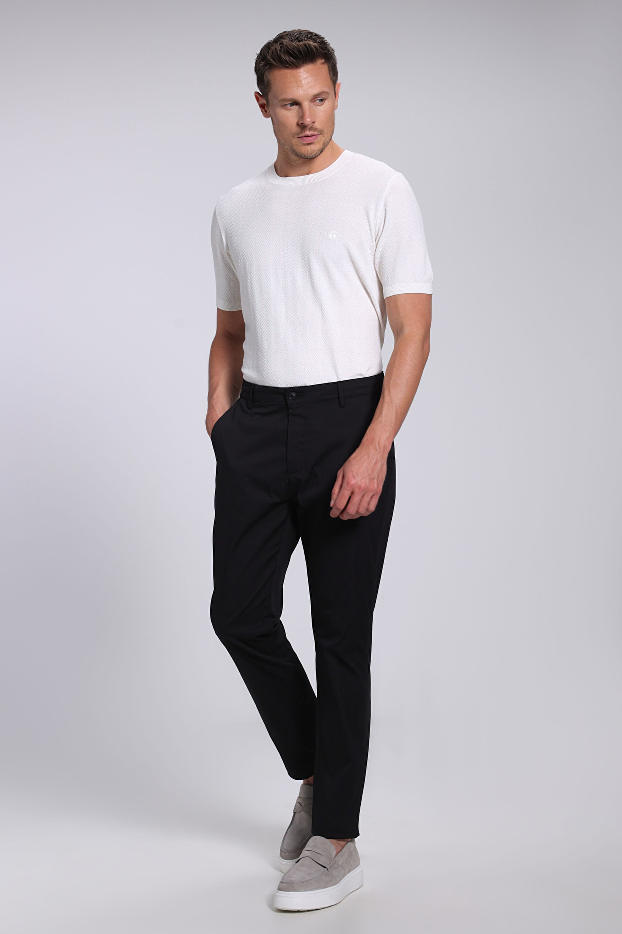 Jogger Düz Paça Teknik Pantolon - Siyah