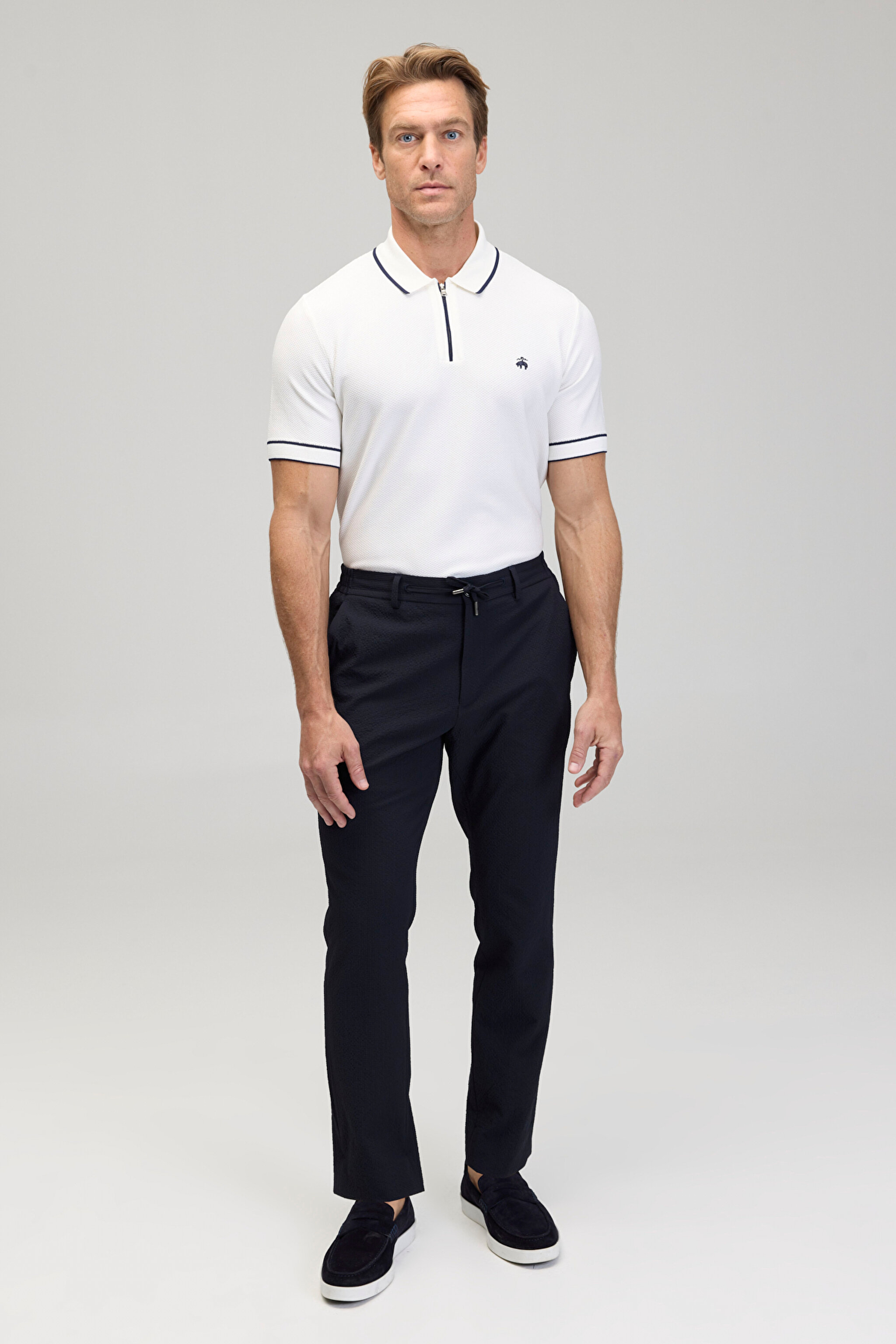 Standart Fit Cepli Jogger Pantolon - Lacivert (görsel 2)