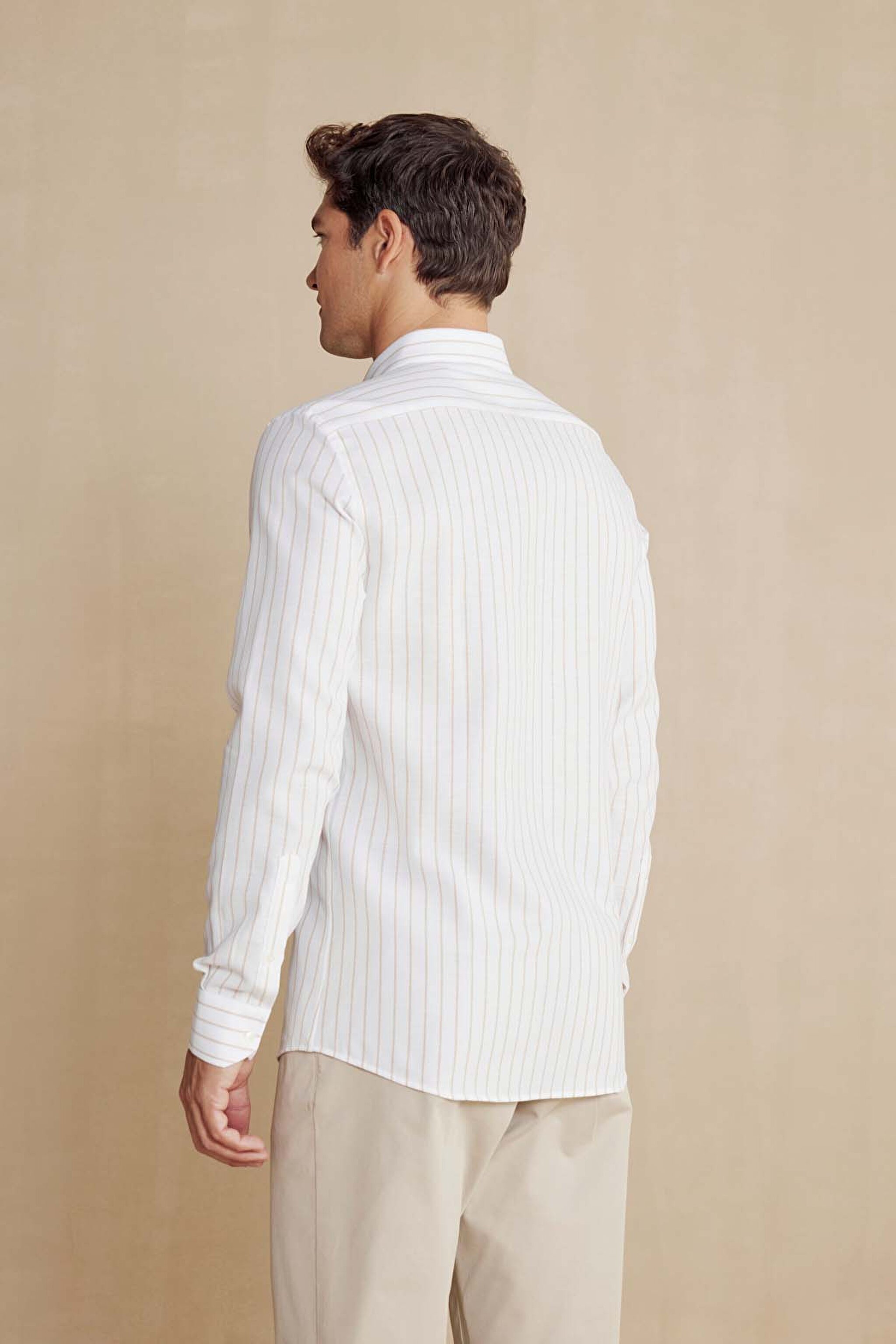 %100 Pamuk Düğmeli Yaka Slim Fit Gömlek - Ekru-Bej (görsel 5)