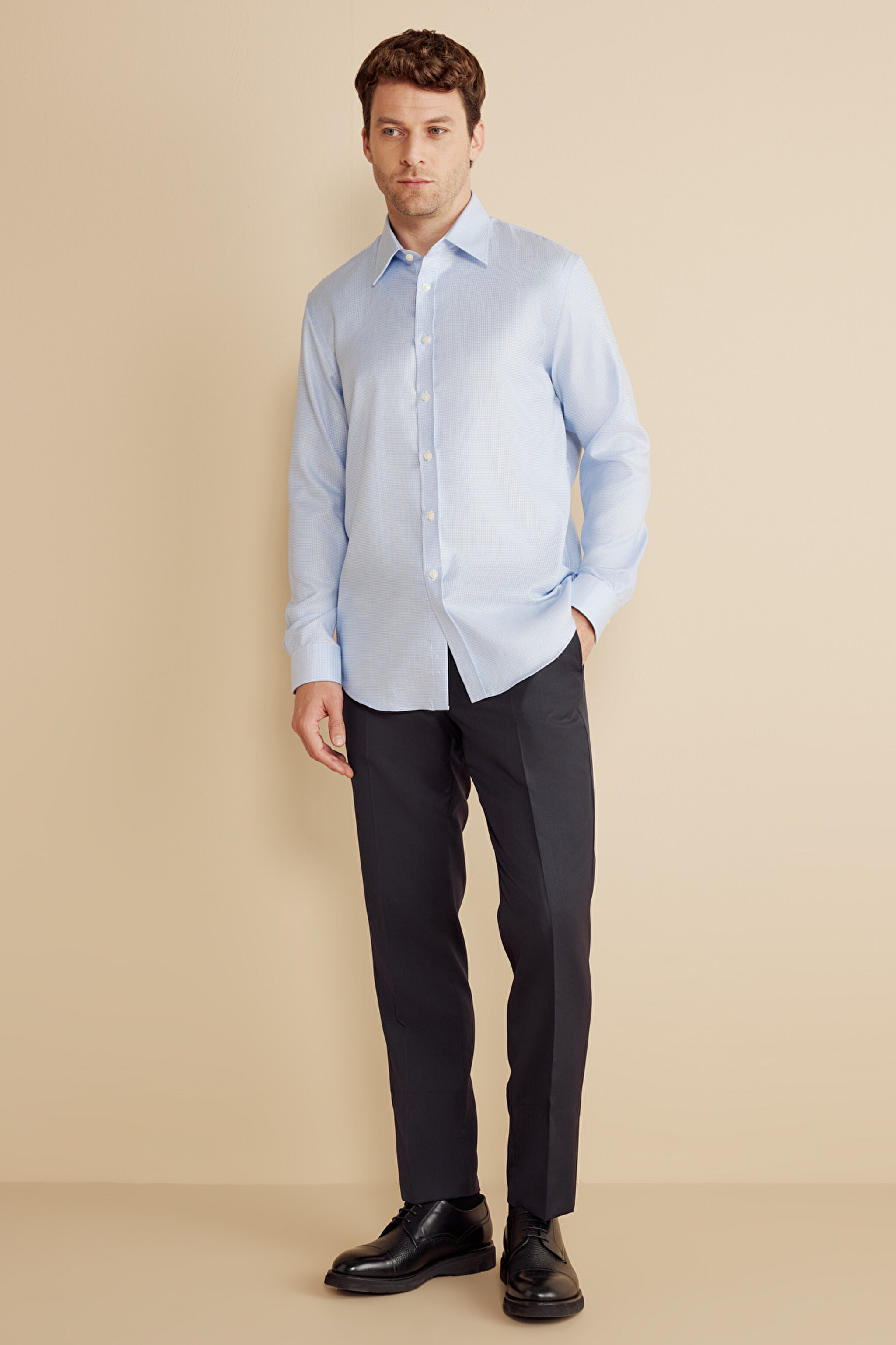 %100 Pamuk Klasik Yaka Slim Fit Gömlek - Mavi (görsel 3)