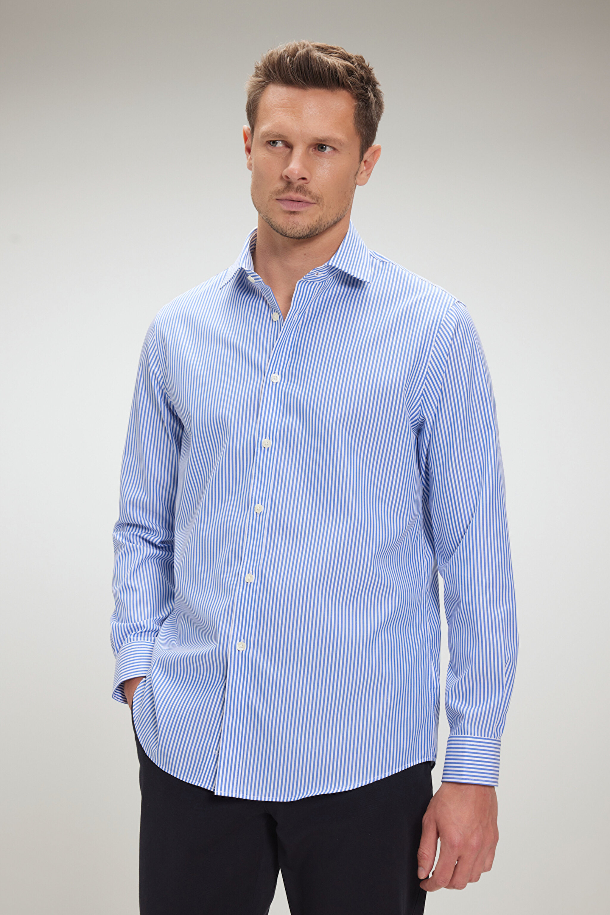 %100 Pamuk İtalyan Yaka Slim Fit Gömlek - Lacivert-Beyaz Çizgili (görsel 2)
