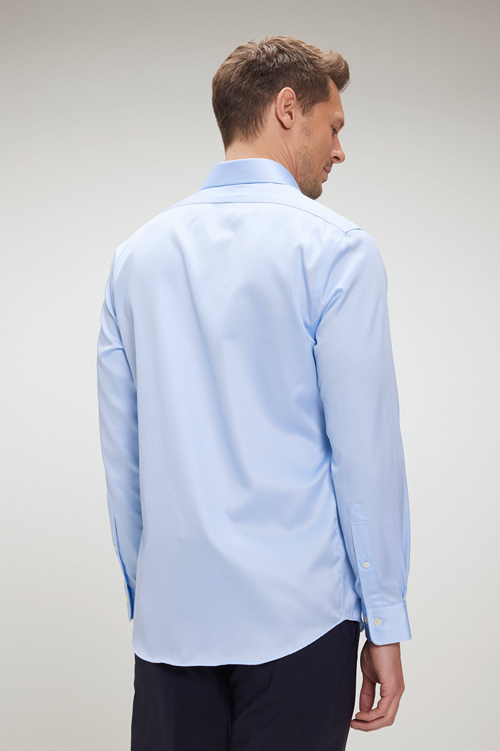 %100 Pamuk Saten İtalyan Yaka Slim Fit Gömlek - Mavi (görsel 6)