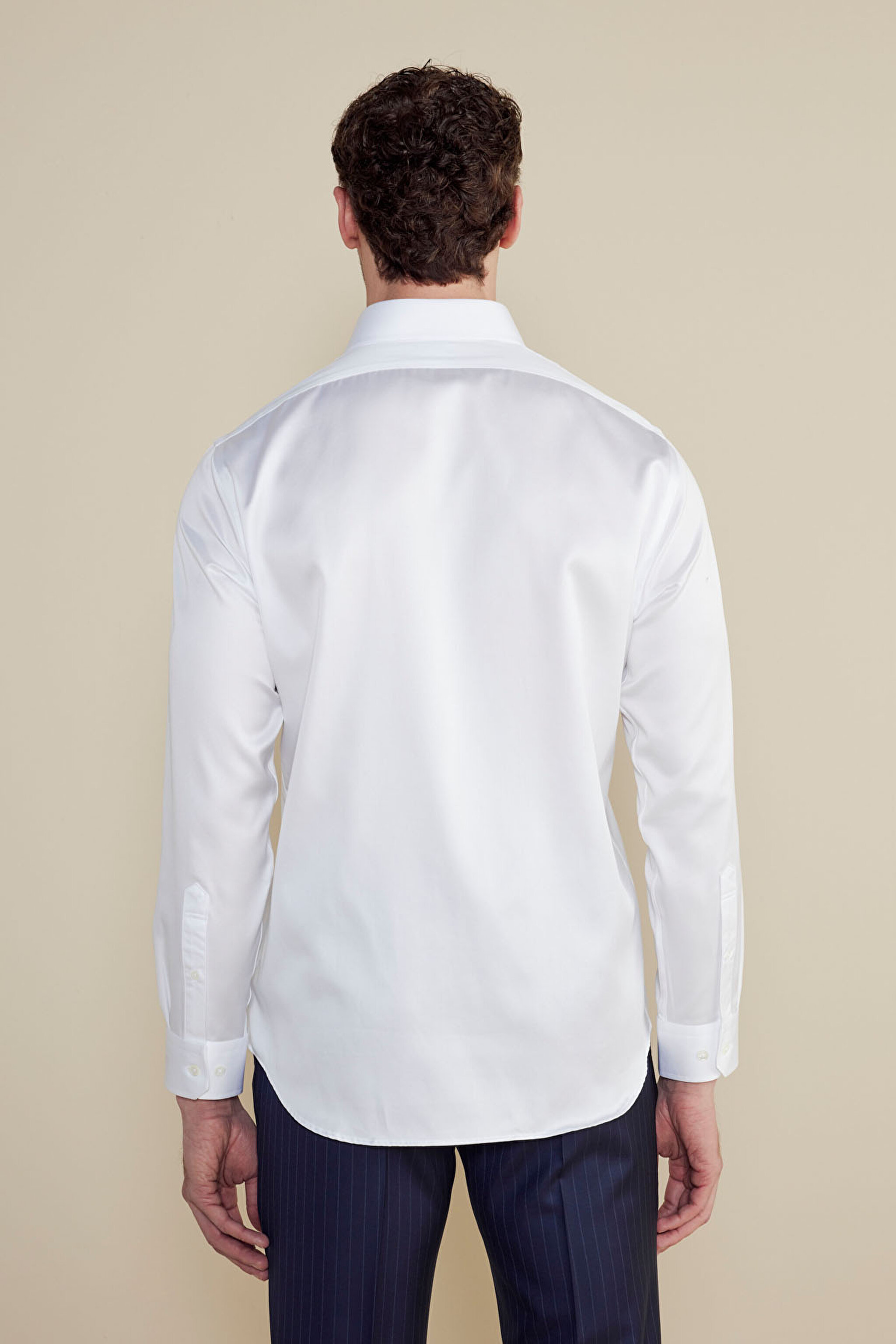 %100 Pamuk Saten İtalyan Yaka Slim Fit Gömlek - Beyaz (görsel 5)