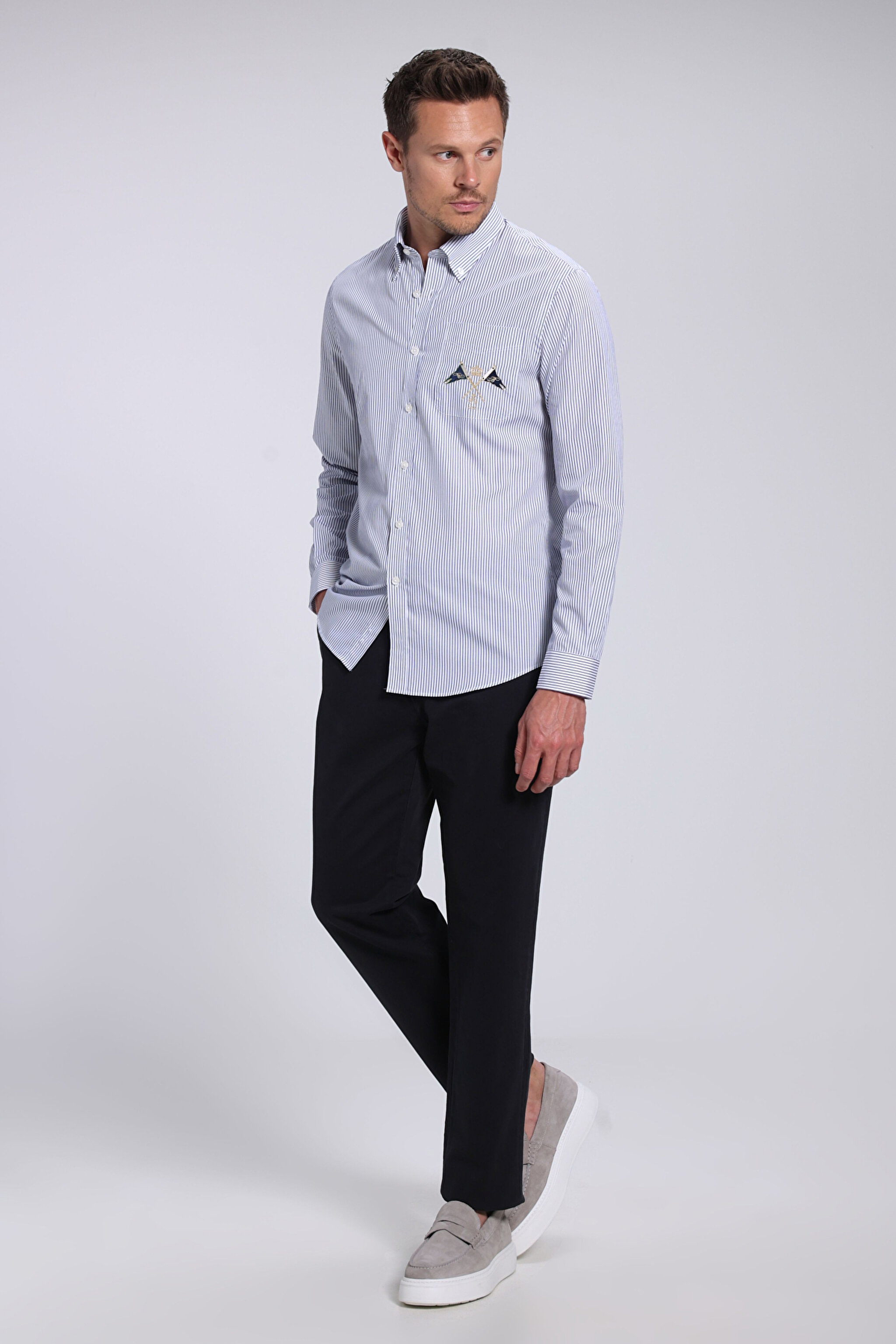 %100 Pamuk Düğmeli Yaka Slim Fit Logolu Gömlek - Lacivert Çizgili (görsel 4)