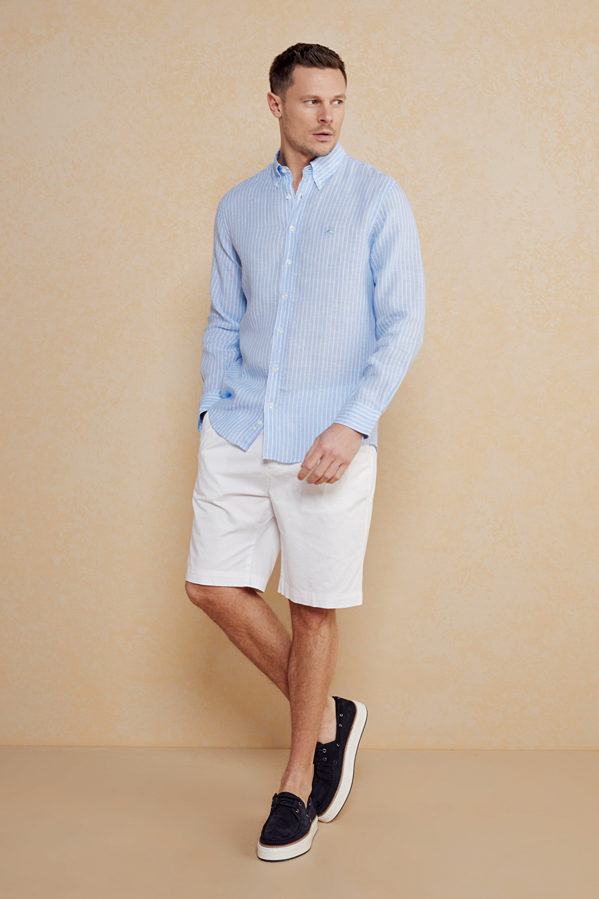 %100 Keten Düğmeli Yaka Slim Fit Çizgili Gömlek - Mavi Çizgili (görsel 3)