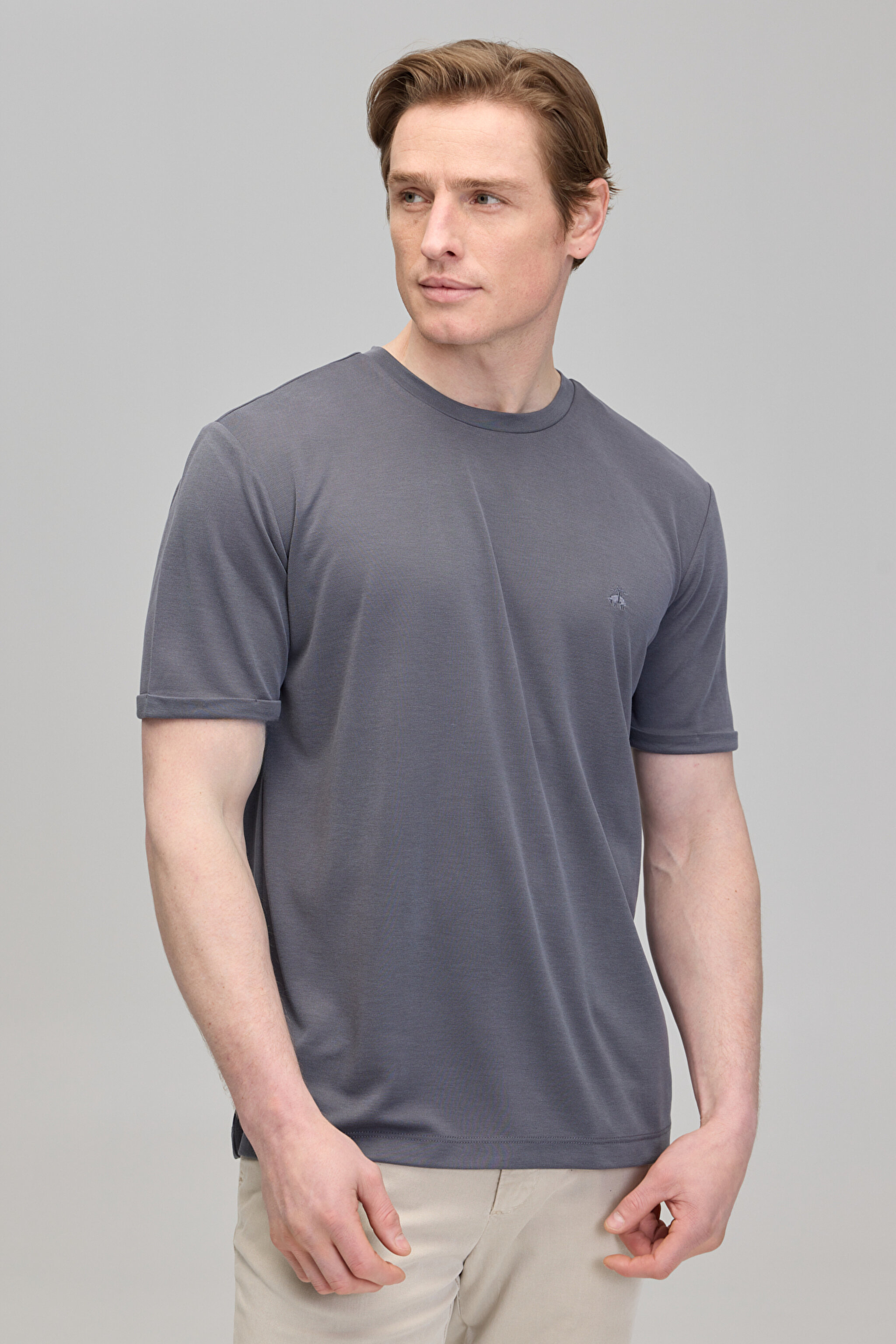Bisiklet Yaka Logo Nakışlı Basic Tshirt - Gri