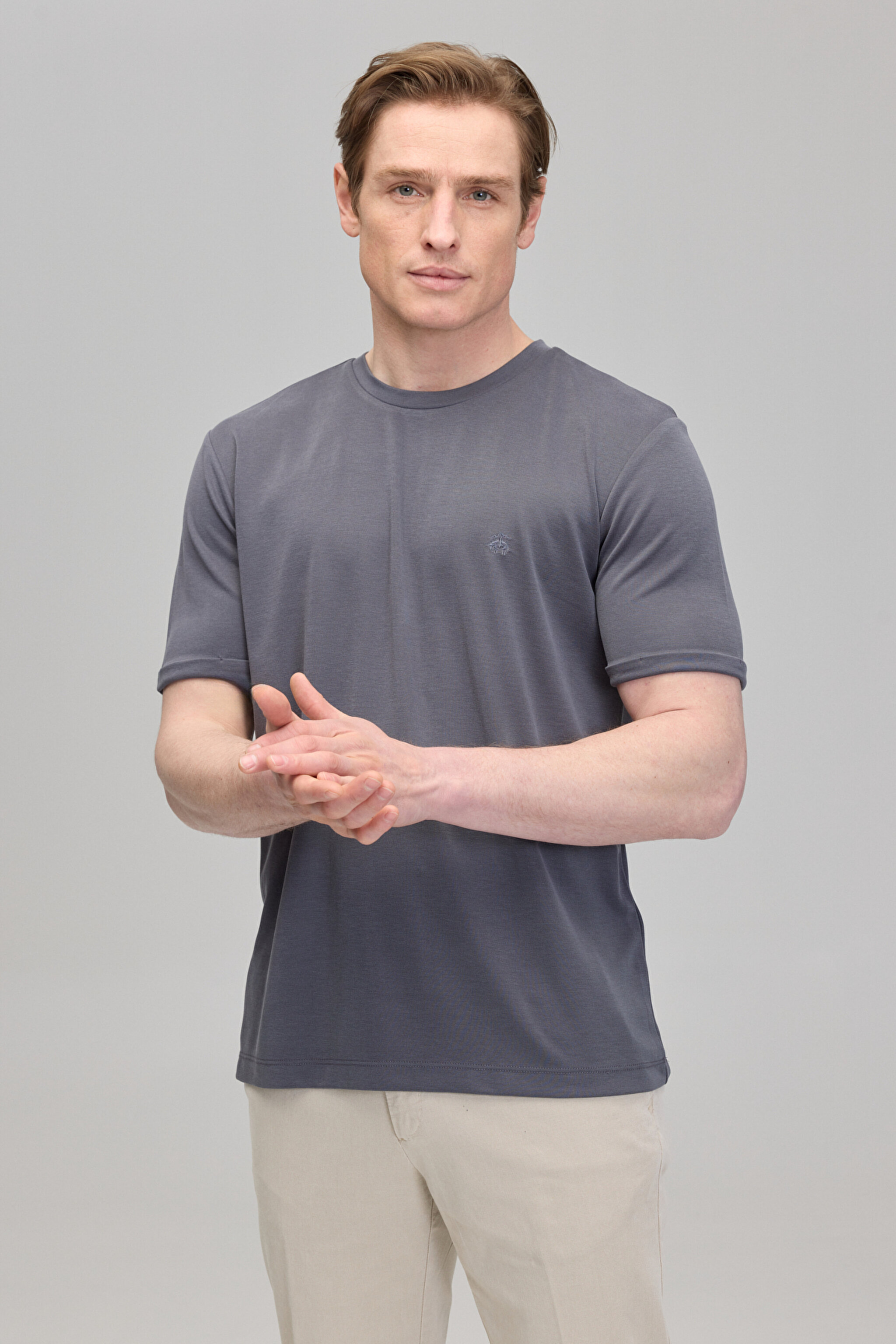 Bisiklet Yaka Logo Nakışlı Basic Tshirt - Gri (görsel 2)