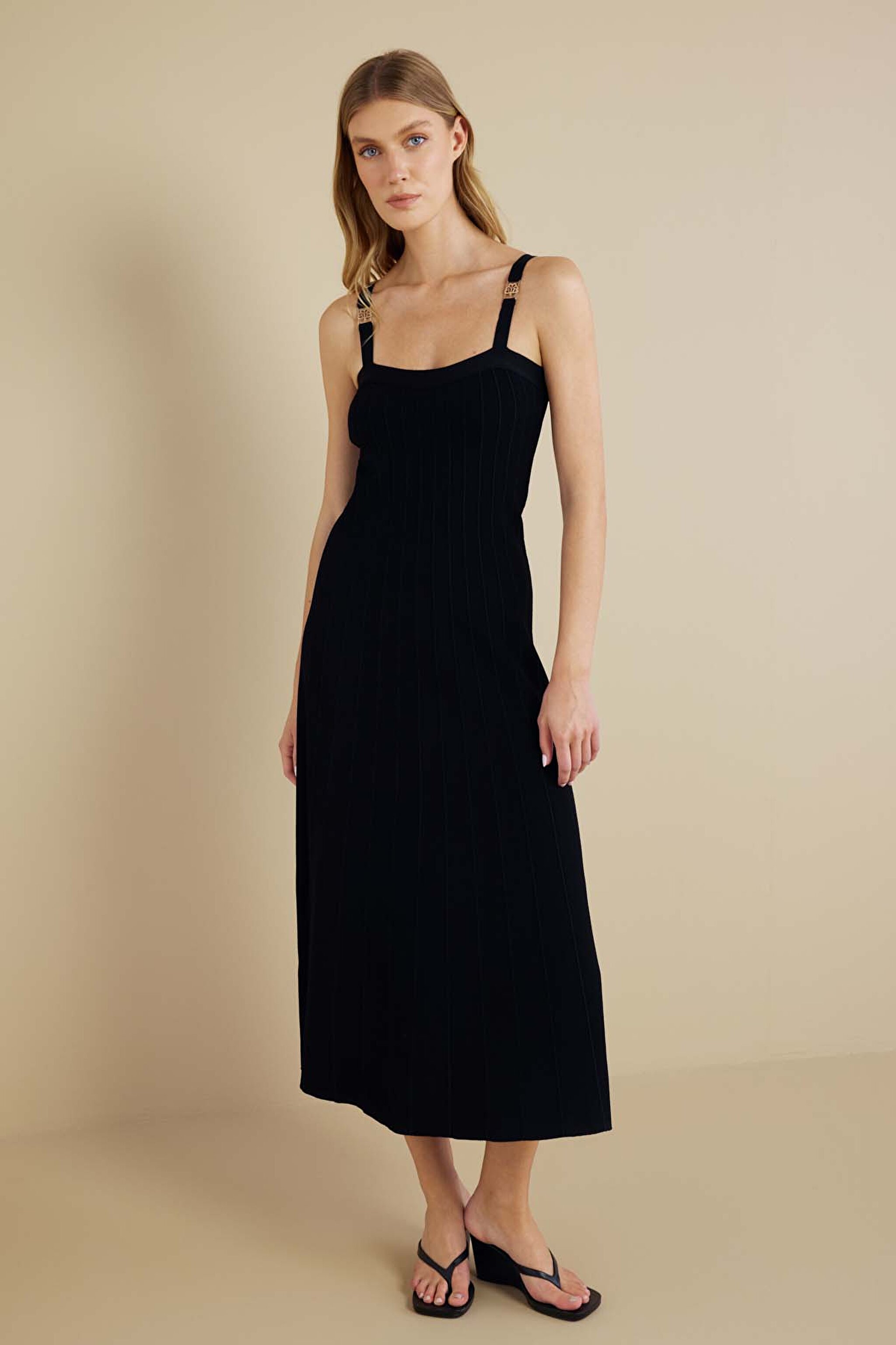Askılı Maxi Boy Rayon Triko Elbise - Siyah