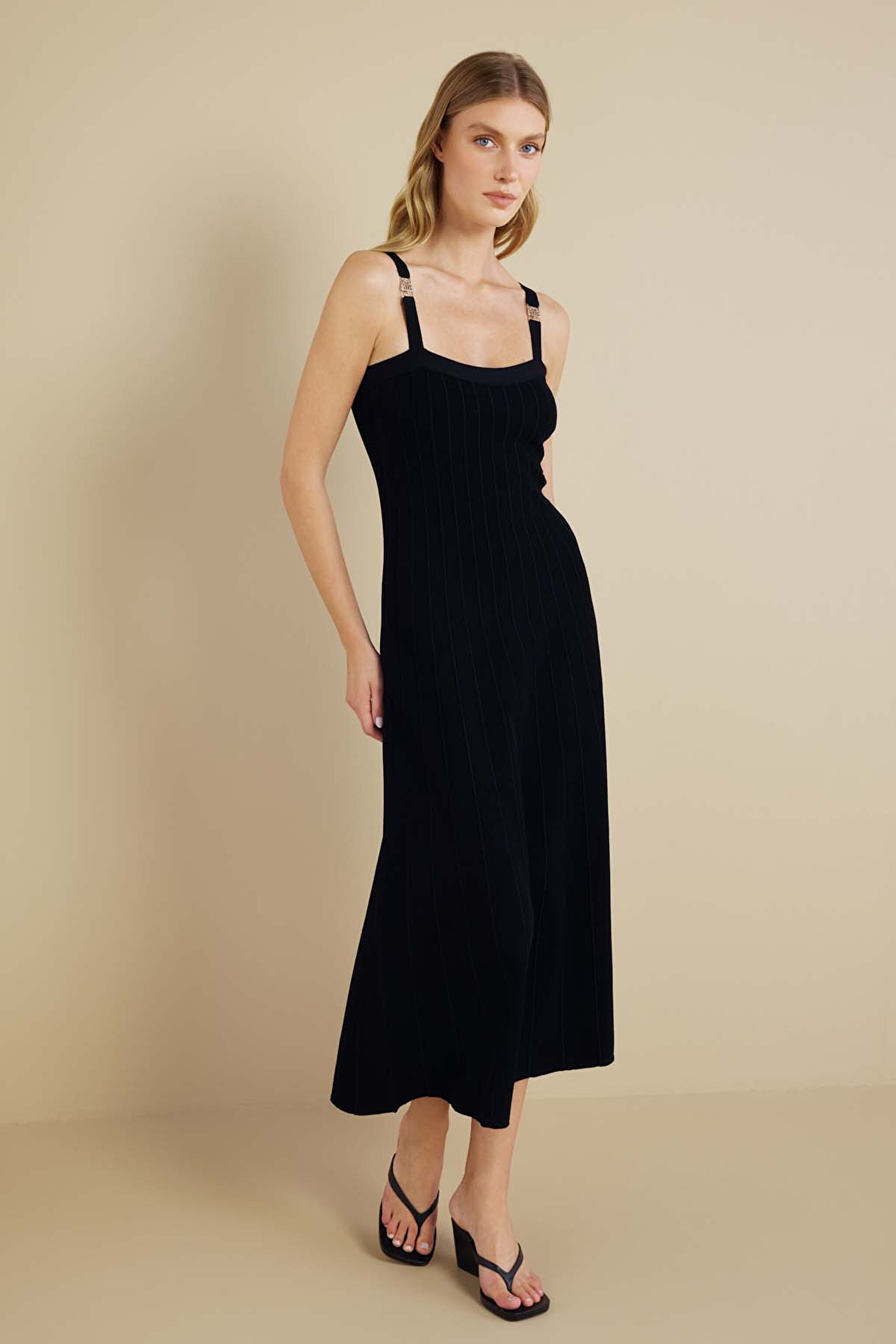 Askılı Maxi Boy Rayon Triko Elbise - Siyah (görsel 2)