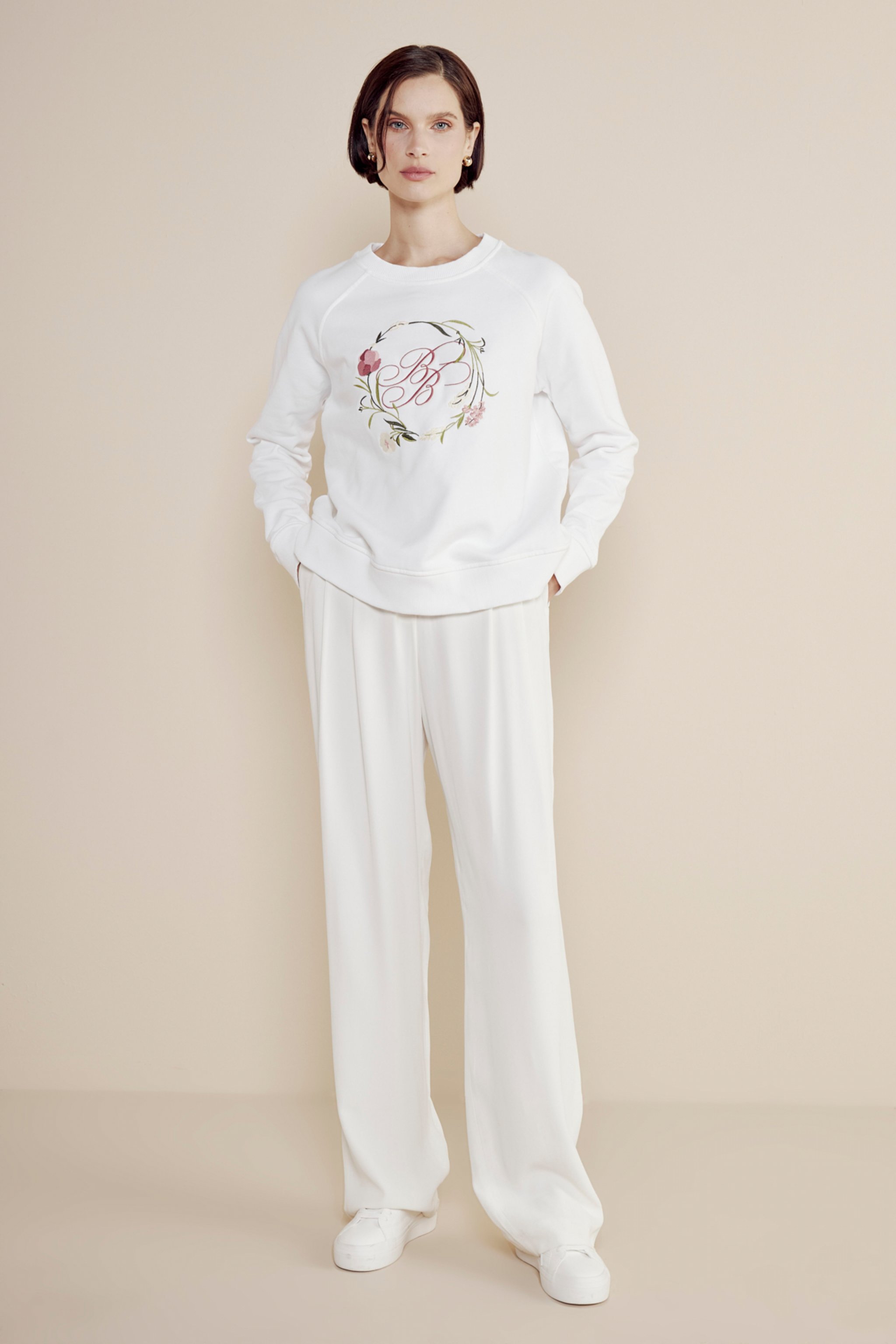 %100 Pamuk Çiçek Nakış Detaylı Sweatshirt - Kırık Beyaz (görsel 3)