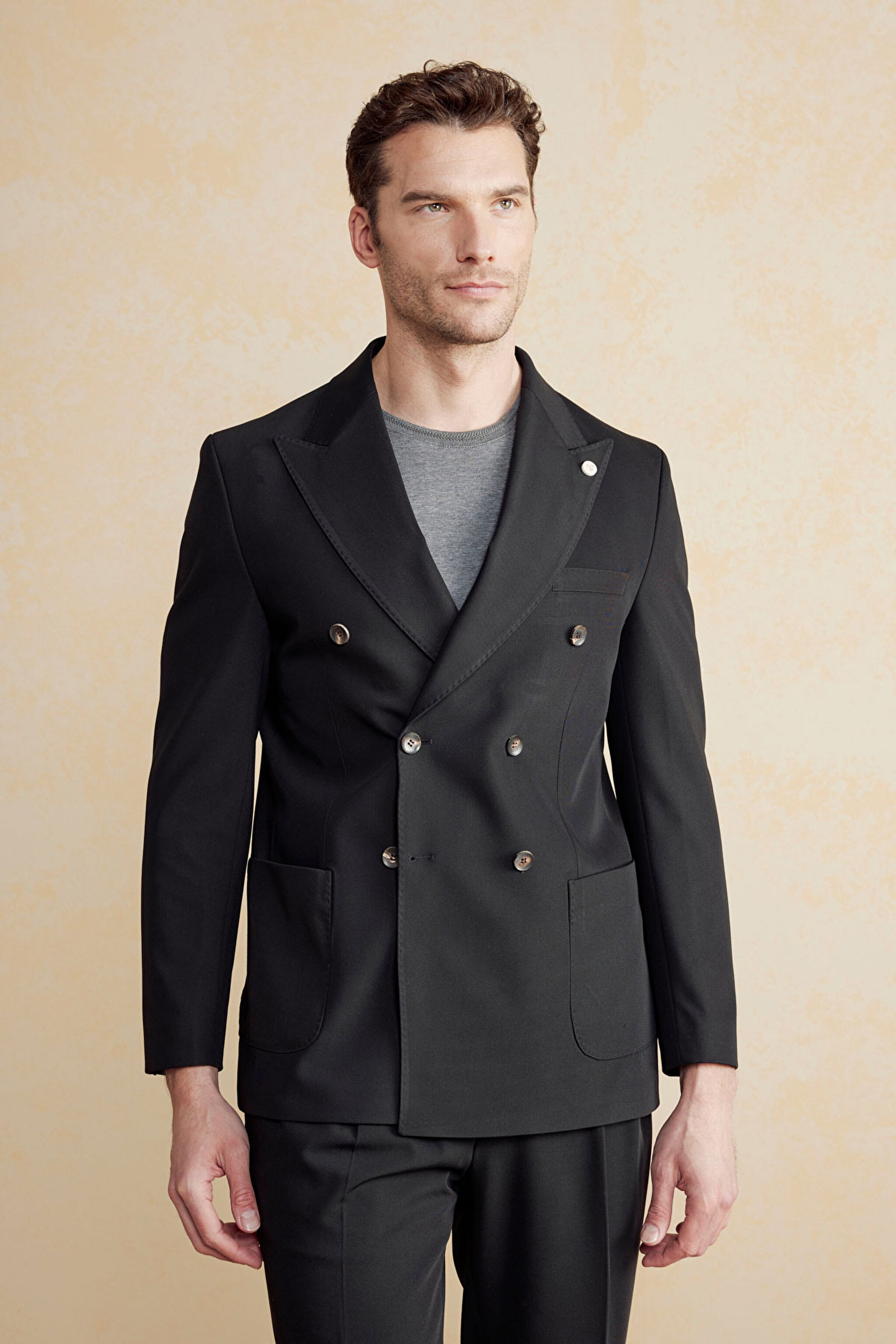 Sivri Yaka Torba Cep Slim Fit Kruvaze Ceket - Siyah
