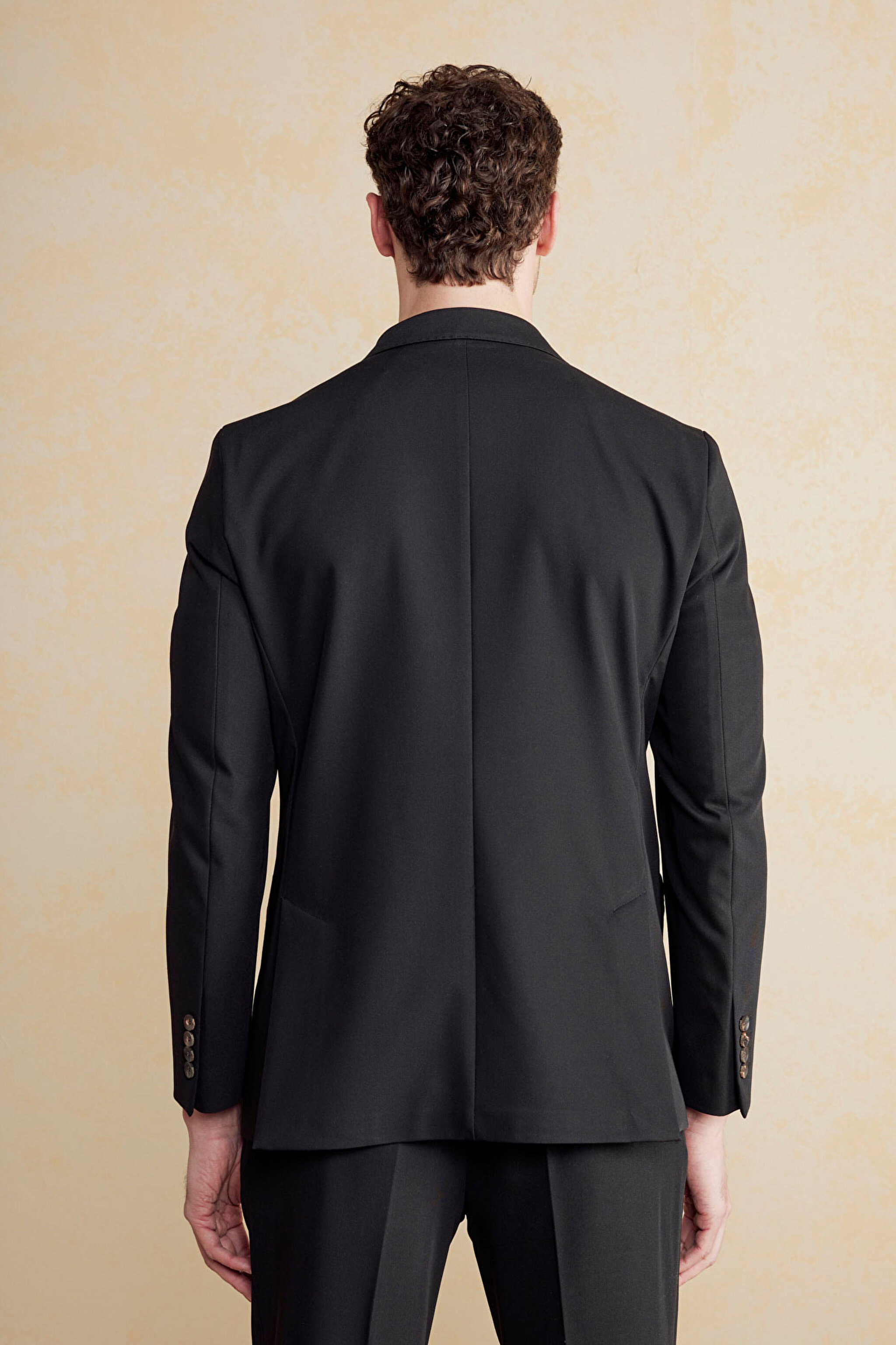 Sivri Yaka Torba Cep Slim Fit Kruvaze Ceket - Siyah (görsel 5)