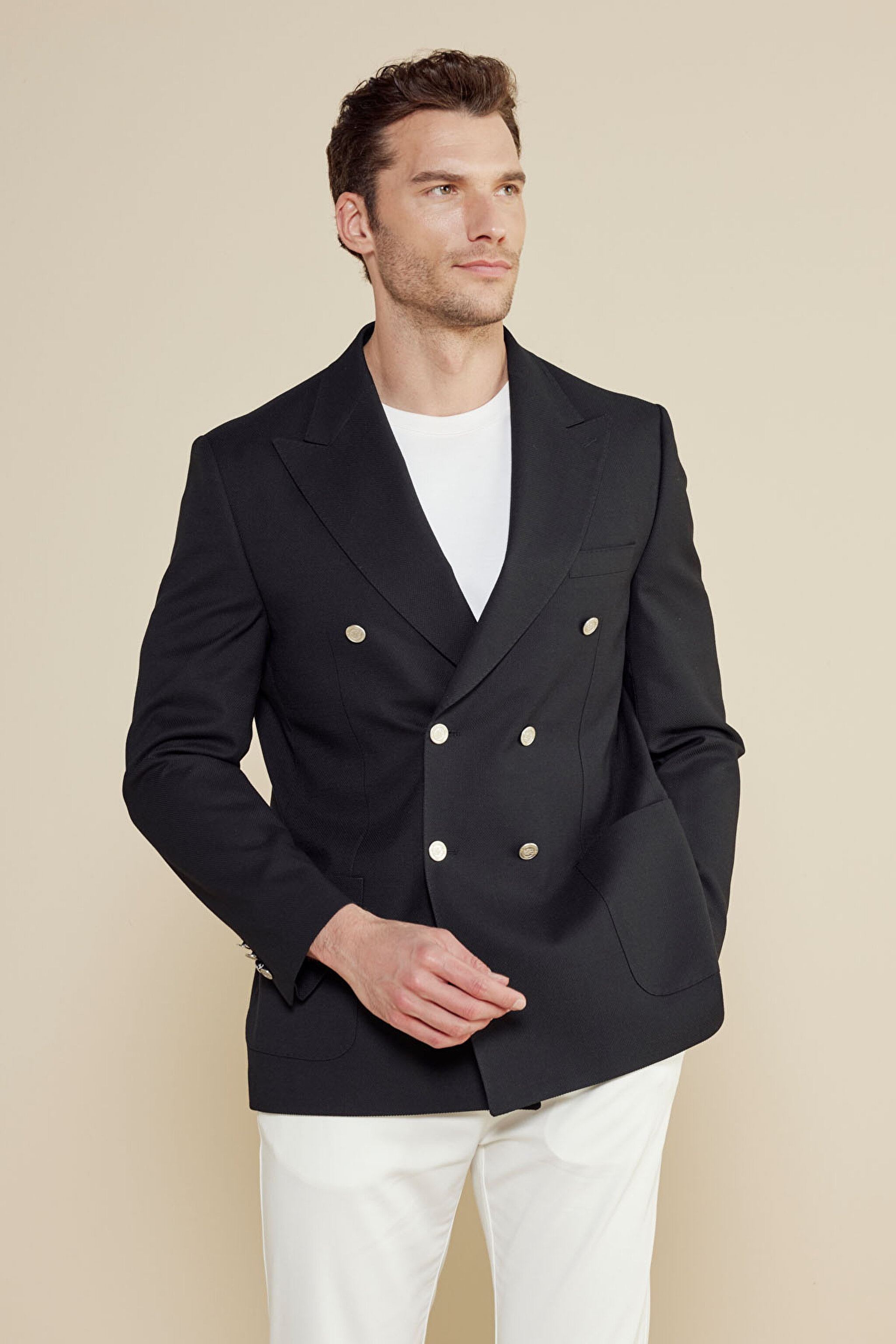 Yün Karışımlı Sivri Yaka Torba Cep Slim Fit Kruvaze Ceket - Siyah