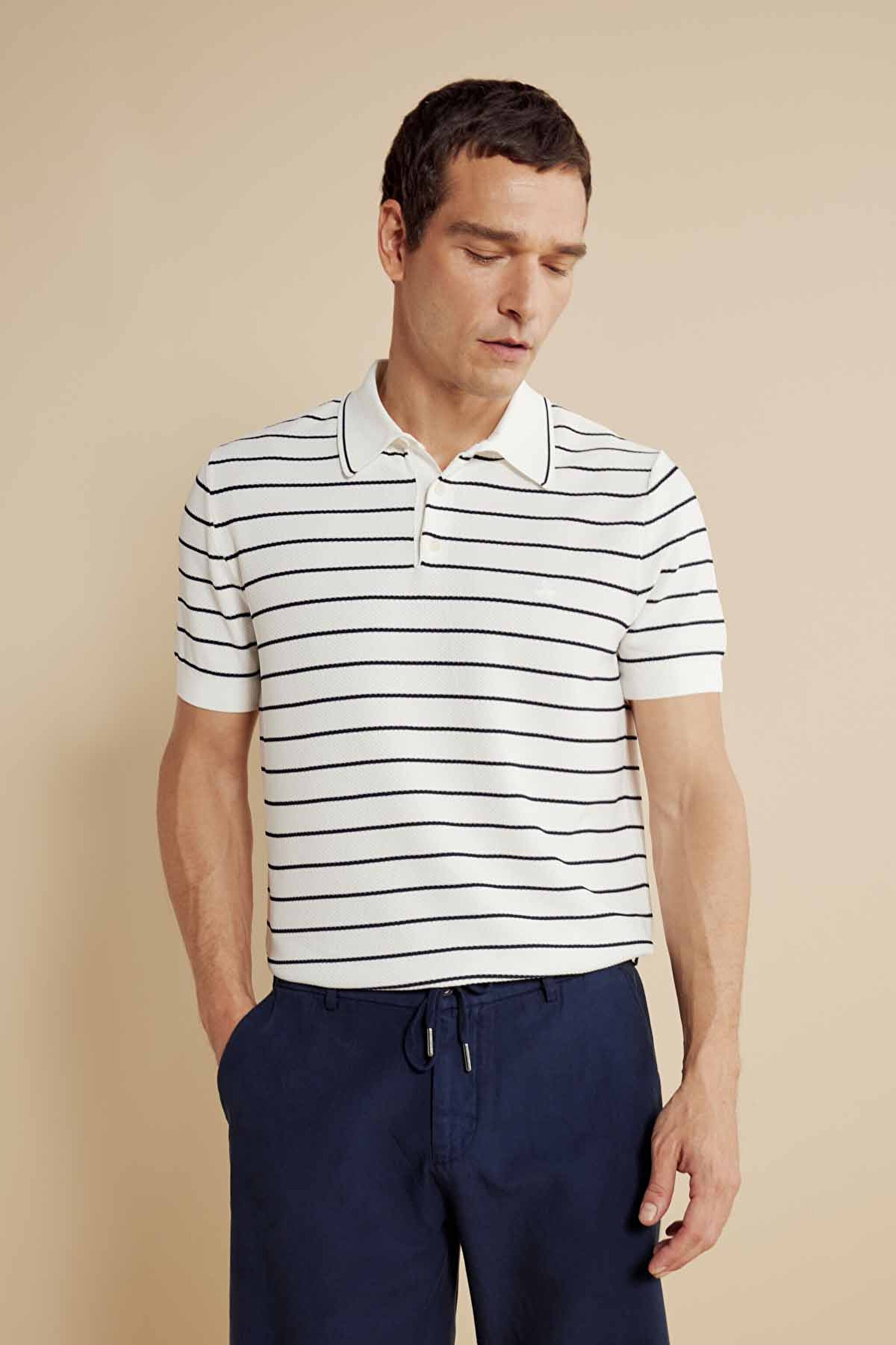 Polo Yaka Çizgili Kısa Kol Rayon Kazak - Kırık Beyaz-Lacivert (görsel 3)